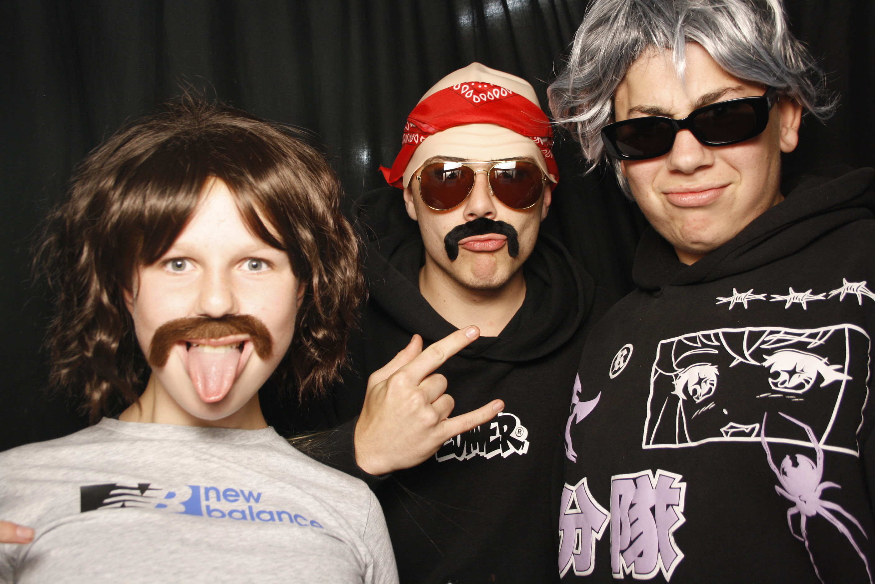 Whitecliffe Family Reunion | View more photos from the event at wgtngallery.classicphotobooths.co.nz/u/wgtncpbgallery/Whitecliffe-Family-Reunion