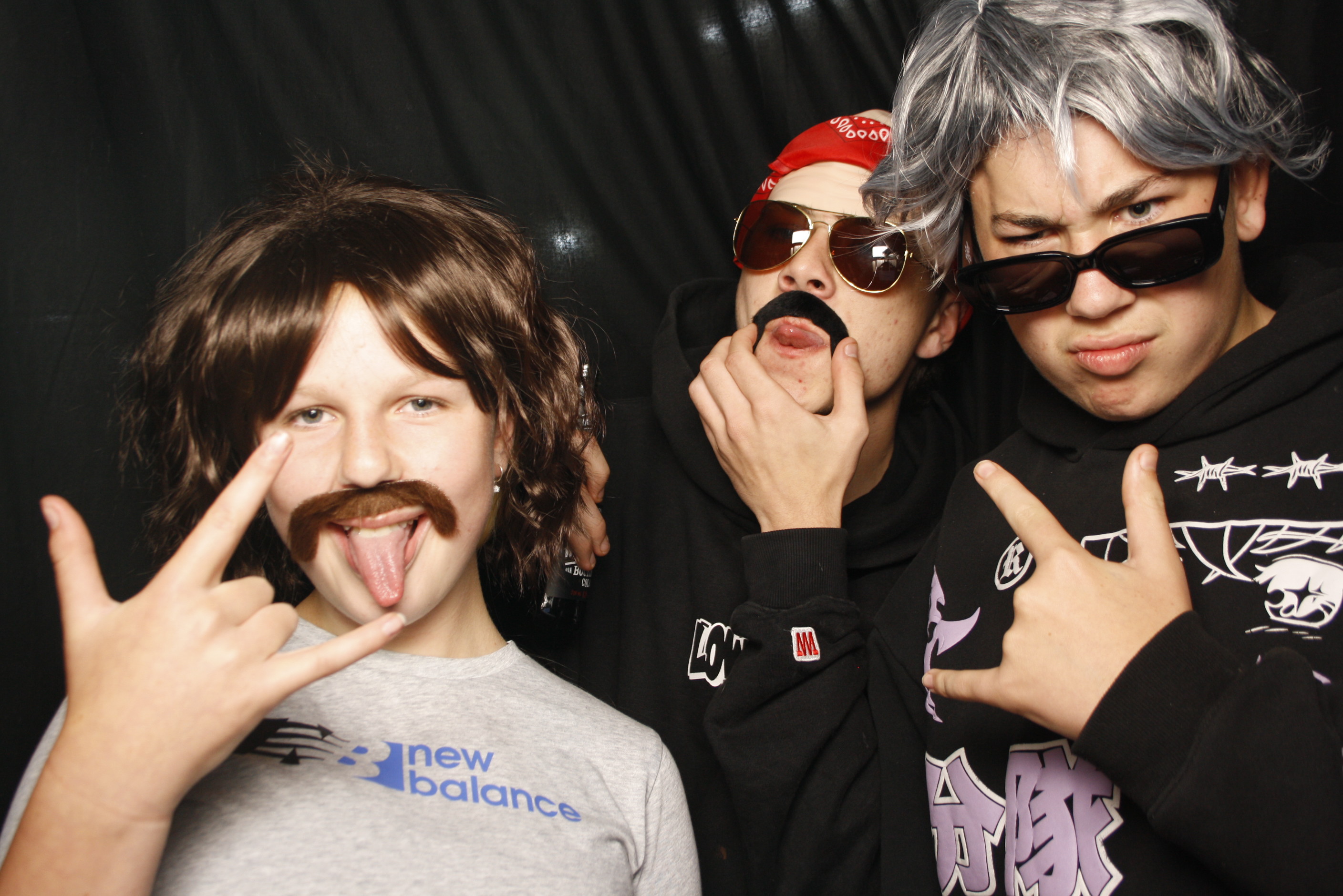 Whitecliffe Family Reunion | View more photos from the event at wgtngallery.classicphotobooths.co.nz/u/wgtncpbgallery/Whitecliffe-Family-Reunion