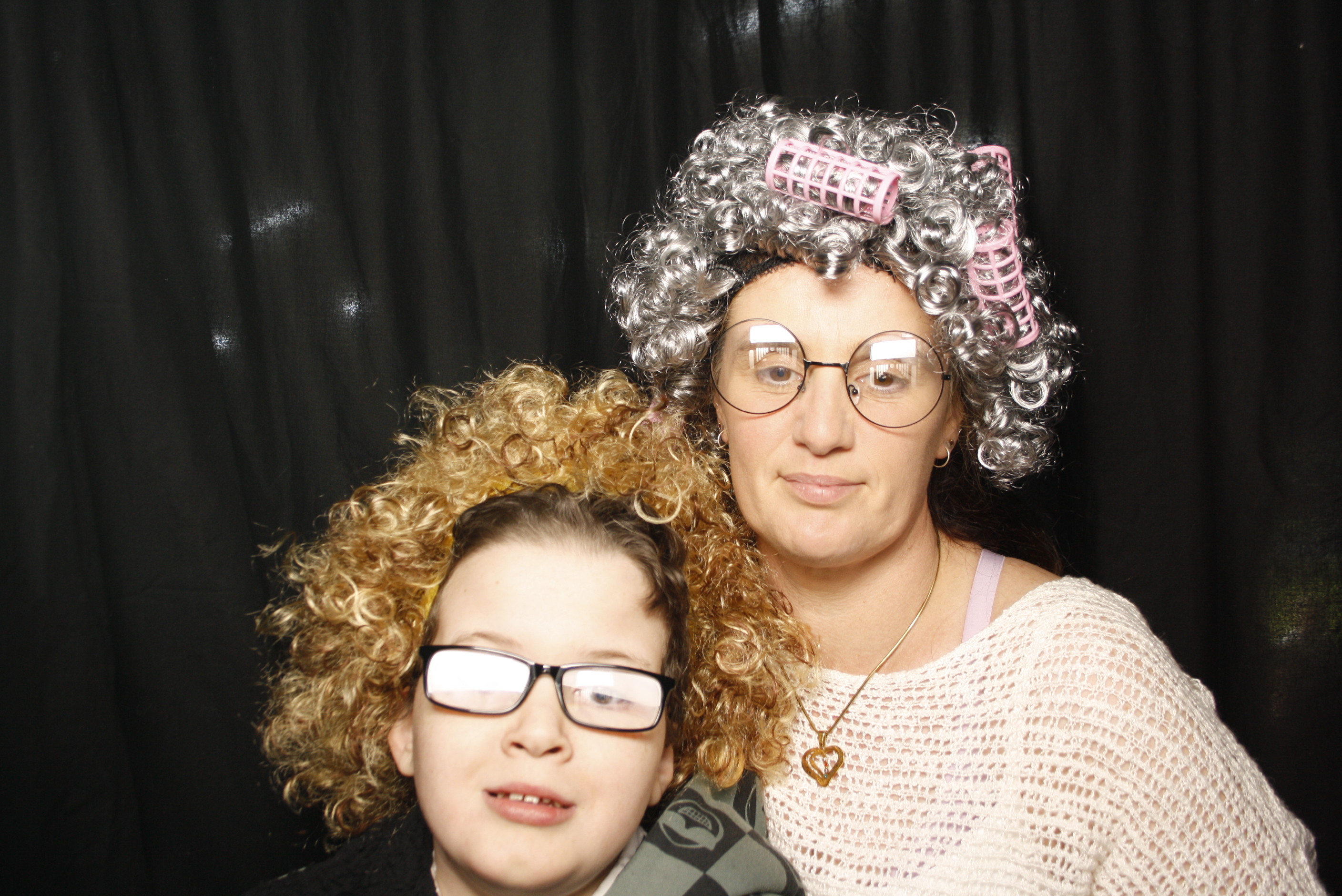 Whitecliffe Family Reunion | View more photos from the event at wgtngallery.classicphotobooths.co.nz/u/wgtncpbgallery/Whitecliffe-Family-Reunion