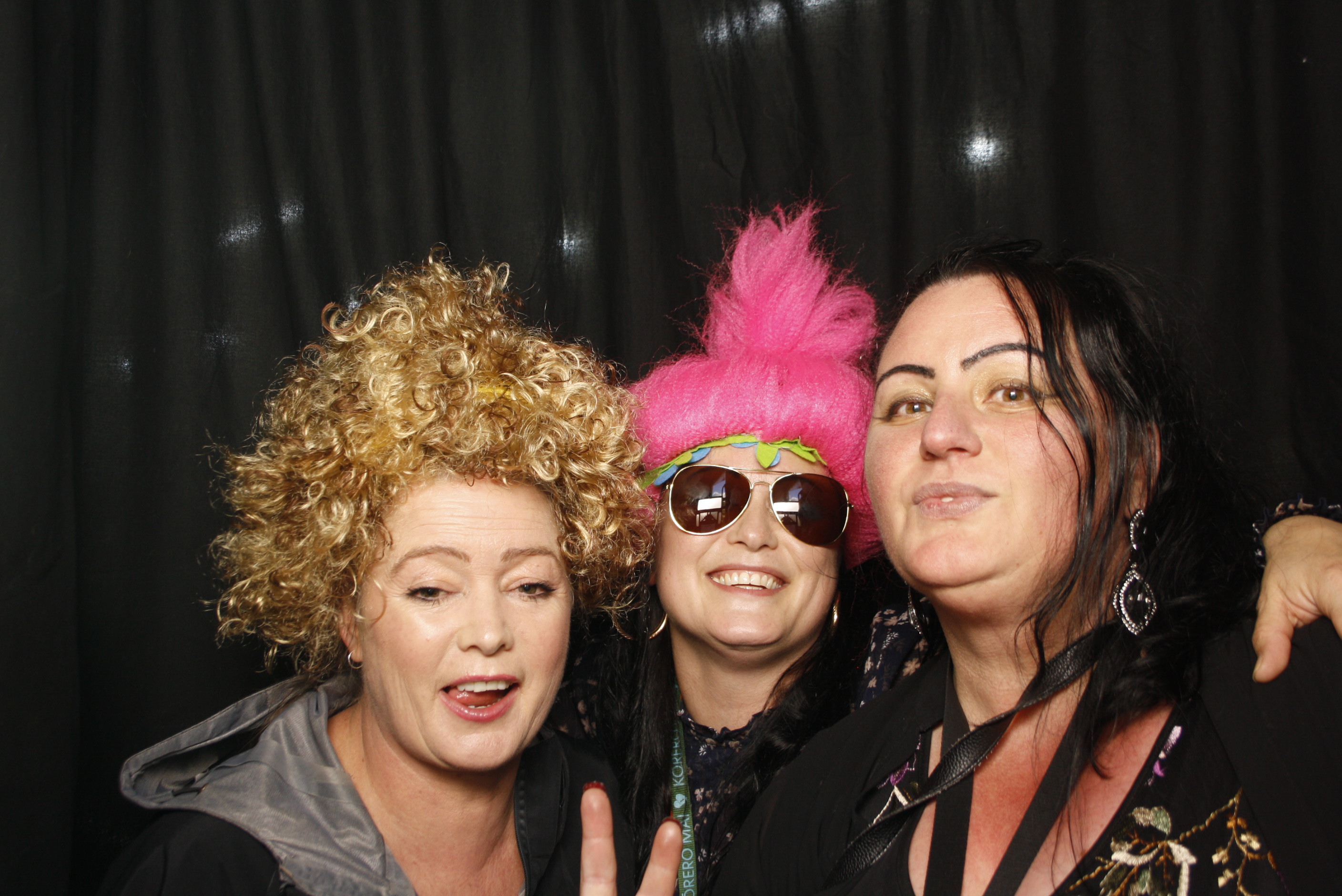 Whitecliffe Family Reunion | View more photos from the event at wgtngallery.classicphotobooths.co.nz/u/wgtncpbgallery/Whitecliffe-Family-Reunion