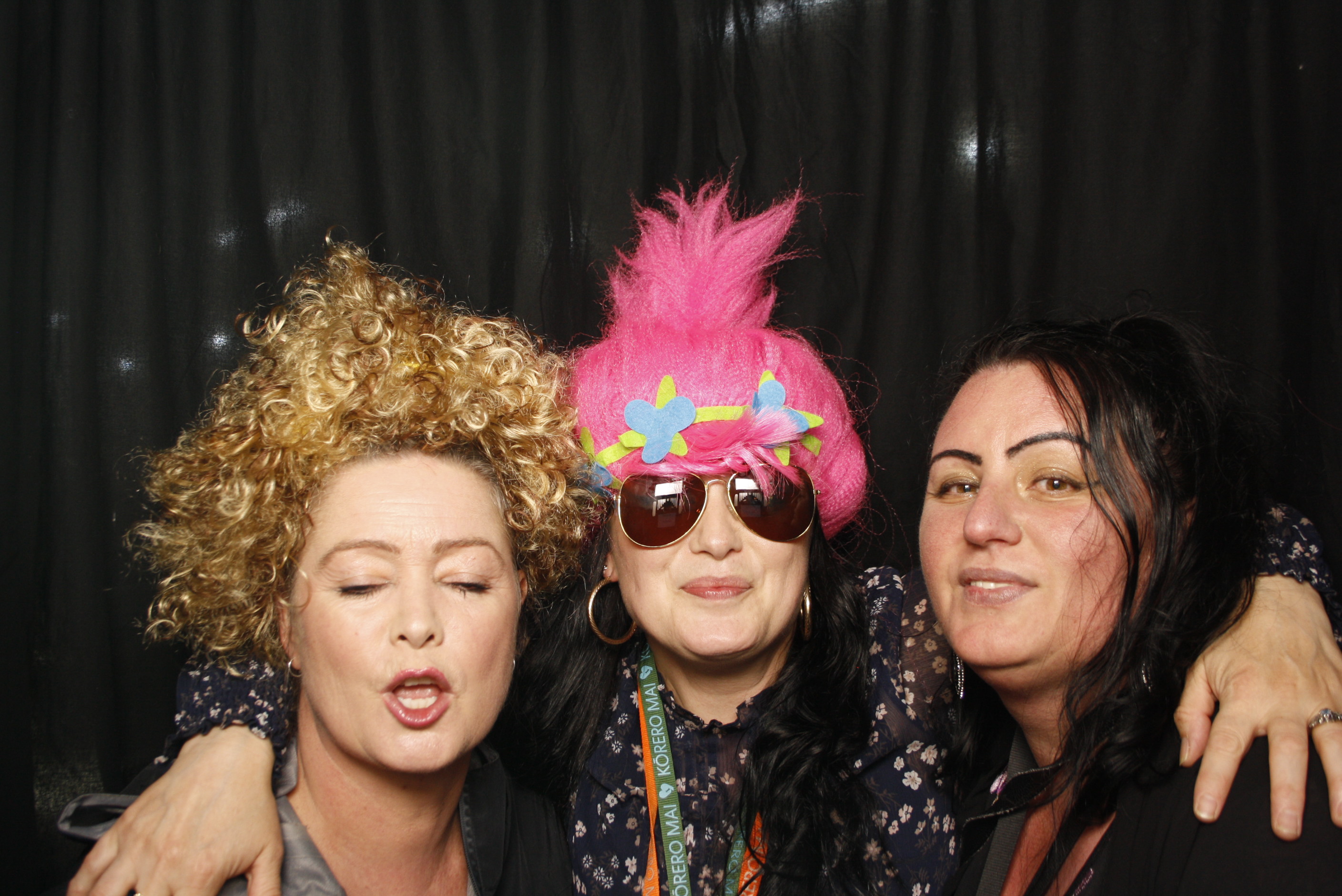 Whitecliffe Family Reunion | View more photos from the event at wgtngallery.classicphotobooths.co.nz/u/wgtncpbgallery/Whitecliffe-Family-Reunion