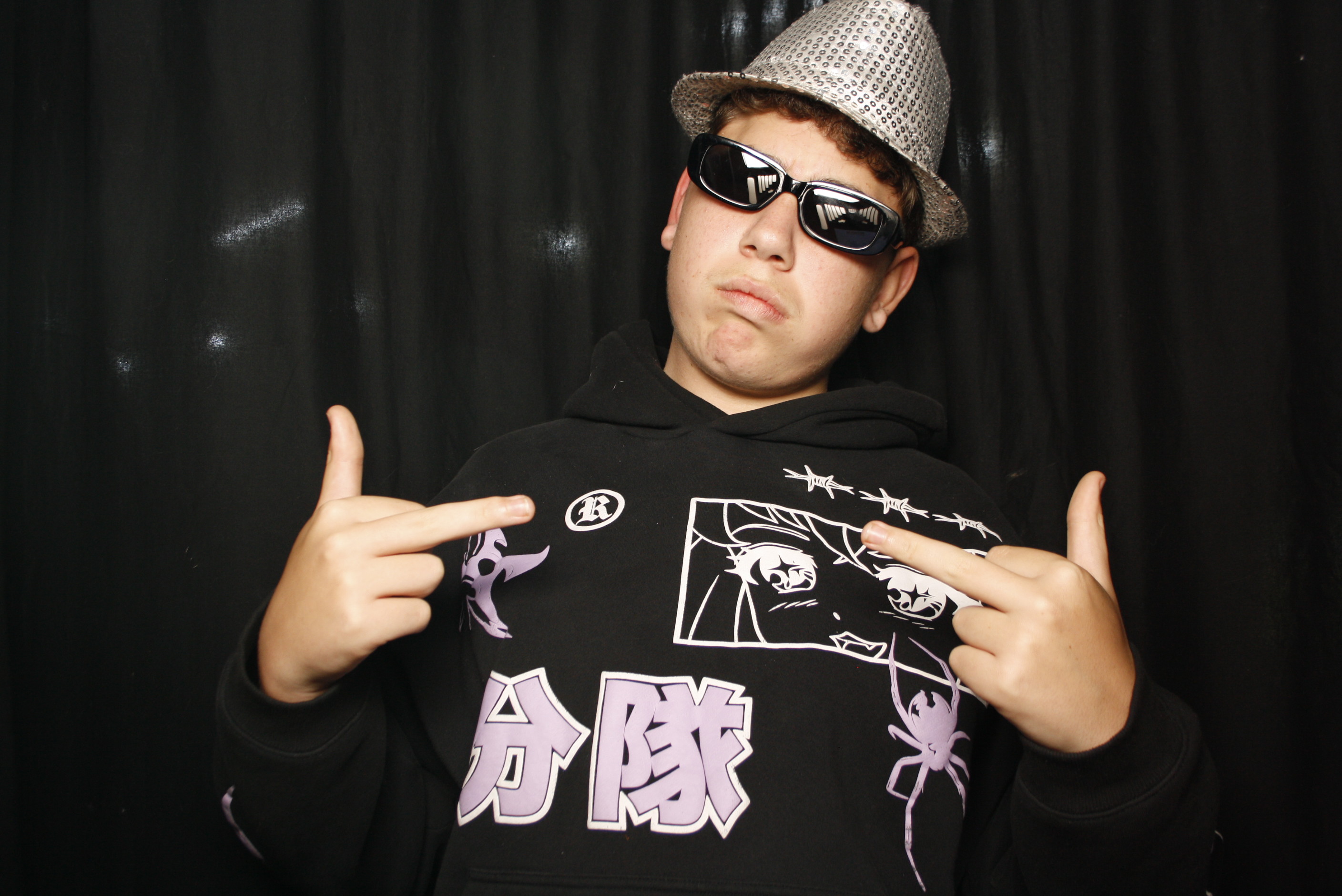 Whitecliffe Family Reunion | View more photos from the event at wgtngallery.classicphotobooths.co.nz/u/wgtncpbgallery/Whitecliffe-Family-Reunion