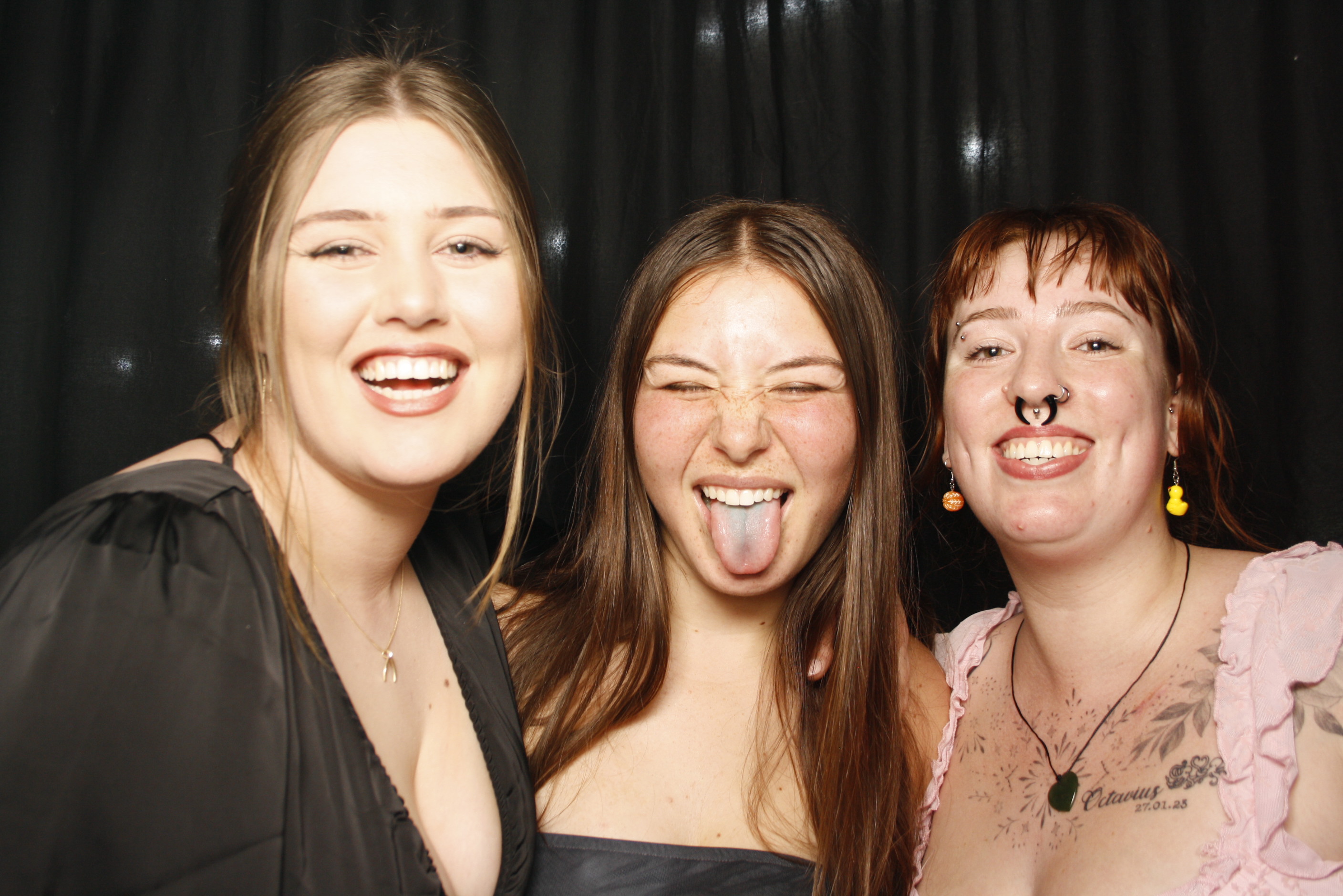 Whitecliffe Family Reunion | View more photos from the event at wgtngallery.classicphotobooths.co.nz/u/wgtncpbgallery/Whitecliffe-Family-Reunion