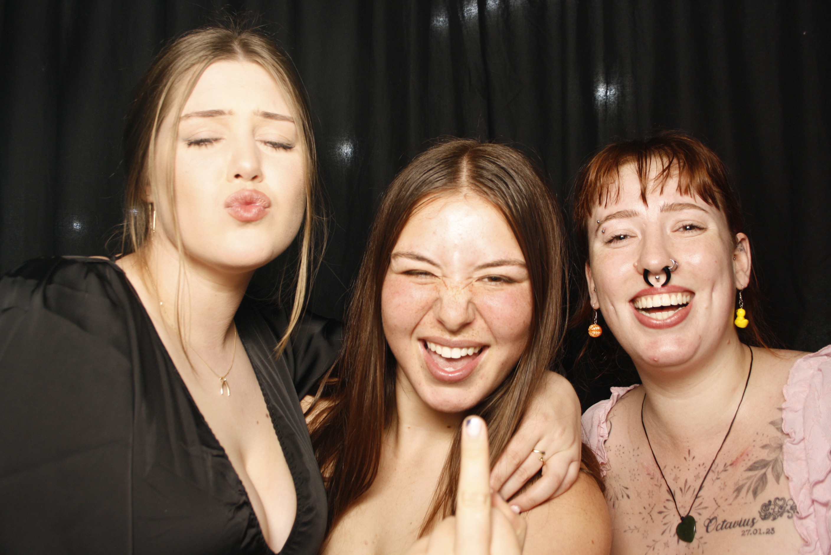 Whitecliffe Family Reunion | View more photos from the event at wgtngallery.classicphotobooths.co.nz/u/wgtncpbgallery/Whitecliffe-Family-Reunion