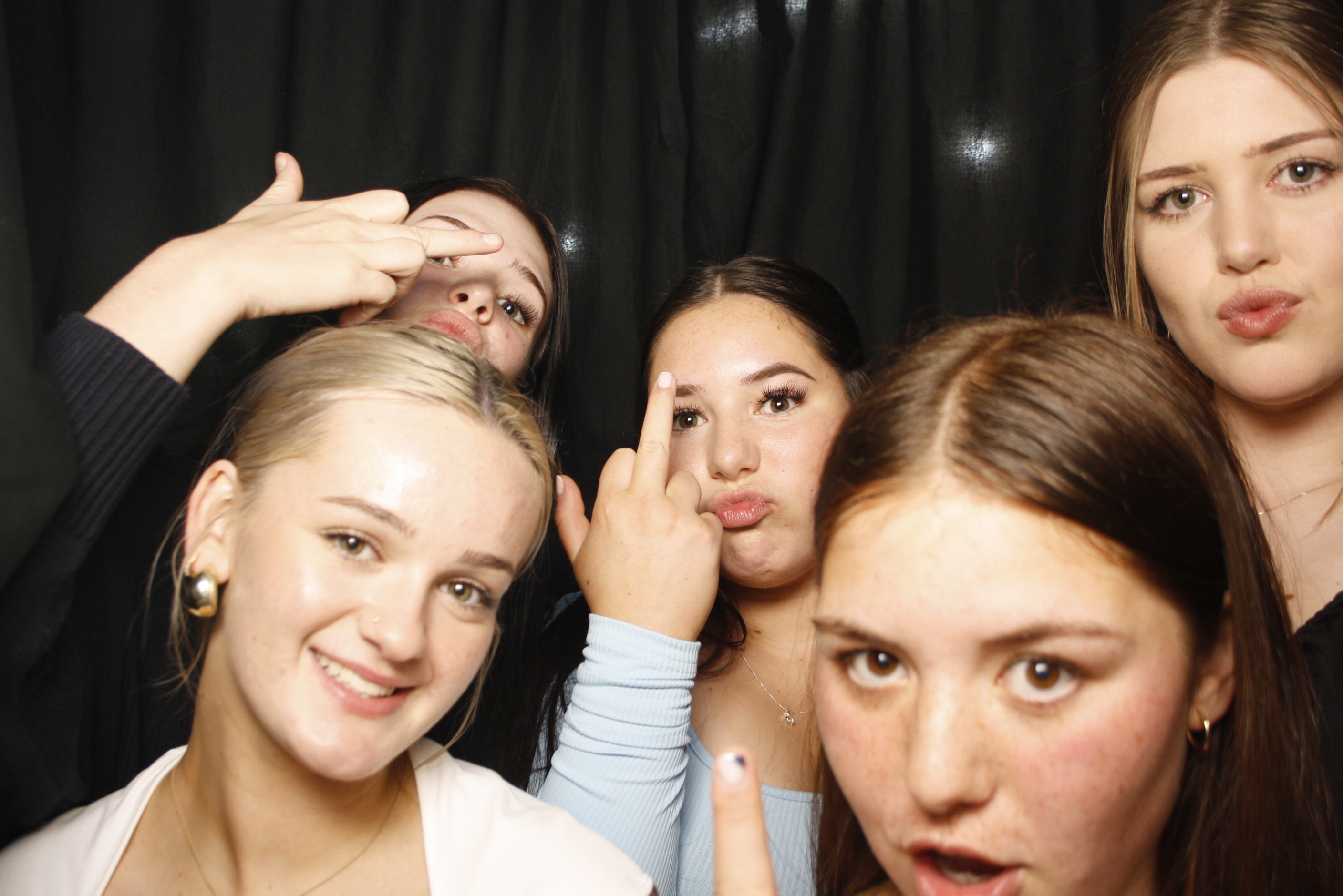 Whitecliffe Family Reunion | View more photos from the event at wgtngallery.classicphotobooths.co.nz/u/wgtncpbgallery/Whitecliffe-Family-Reunion