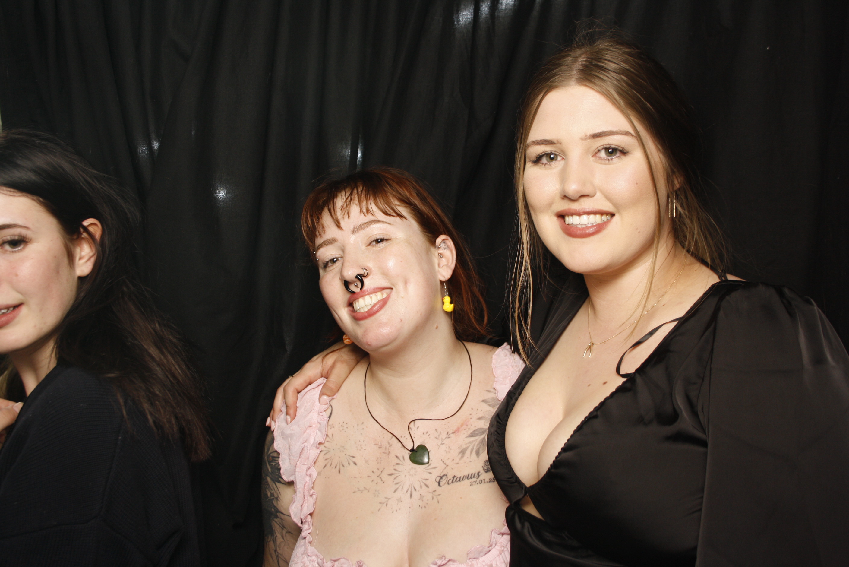 Whitecliffe Family Reunion | View more photos from the event at wgtngallery.classicphotobooths.co.nz/u/wgtncpbgallery/Whitecliffe-Family-Reunion