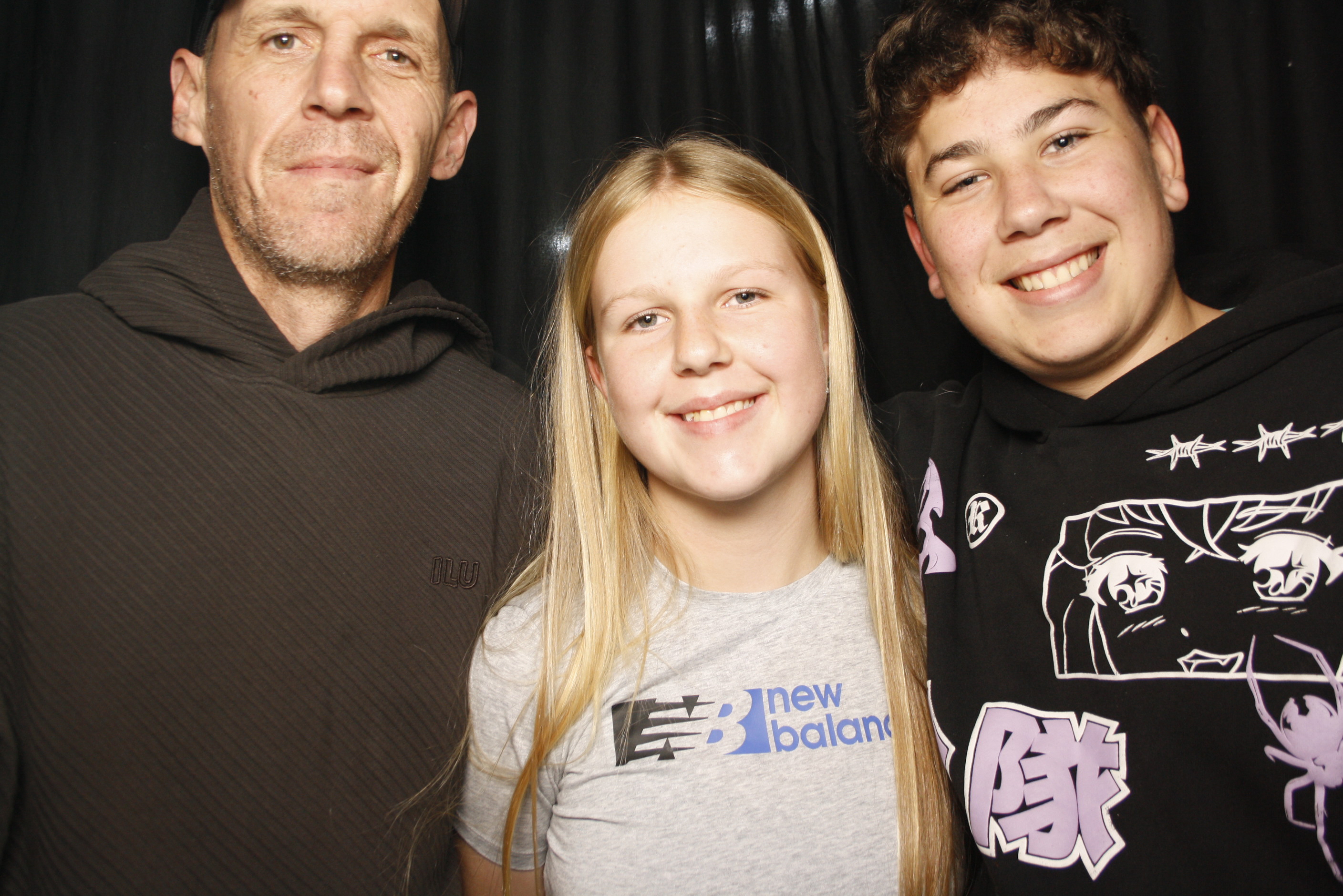 Whitecliffe Family Reunion | View more photos from the event at wgtngallery.classicphotobooths.co.nz/u/wgtncpbgallery/Whitecliffe-Family-Reunion