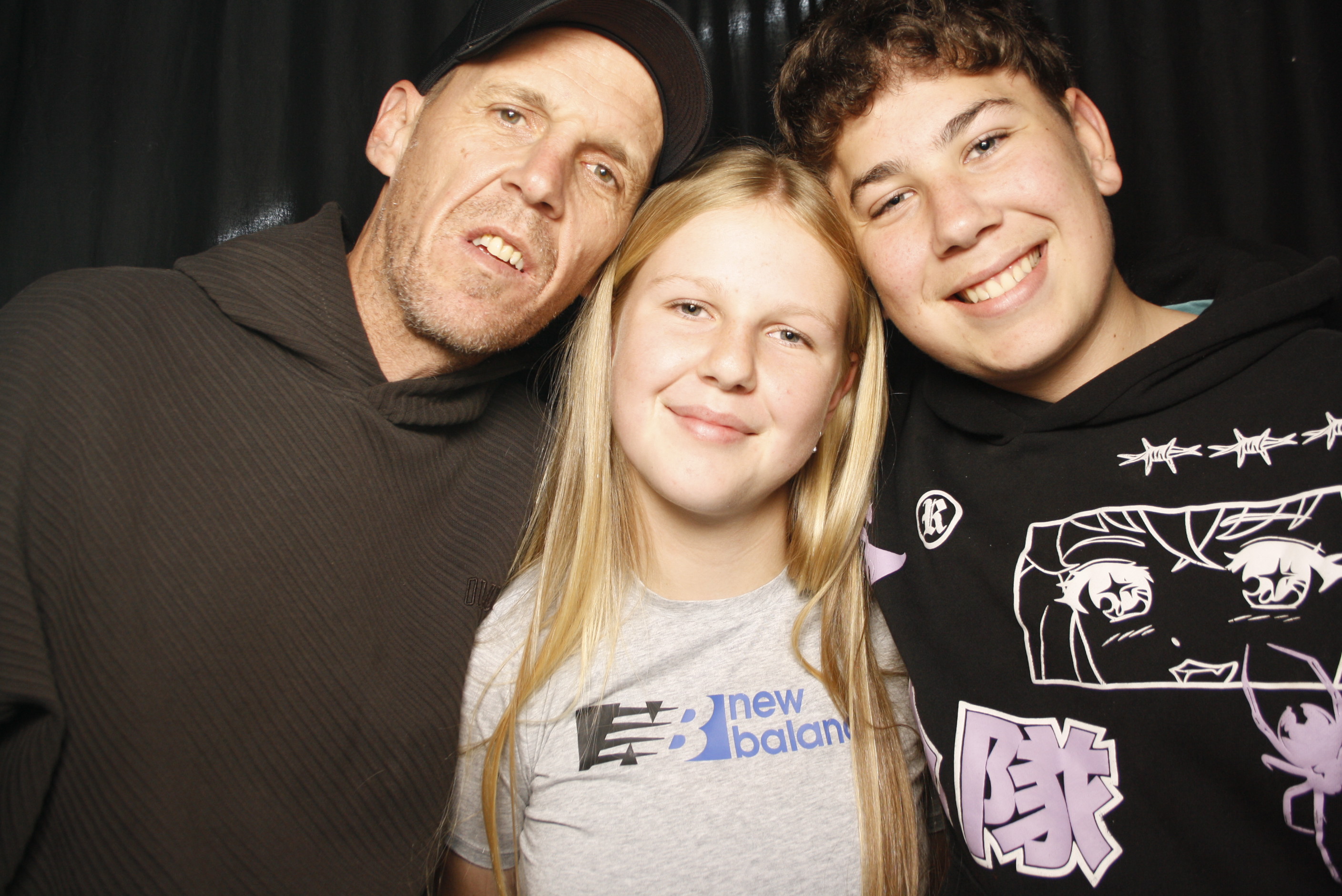 Whitecliffe Family Reunion | View more photos from the event at wgtngallery.classicphotobooths.co.nz/u/wgtncpbgallery/Whitecliffe-Family-Reunion