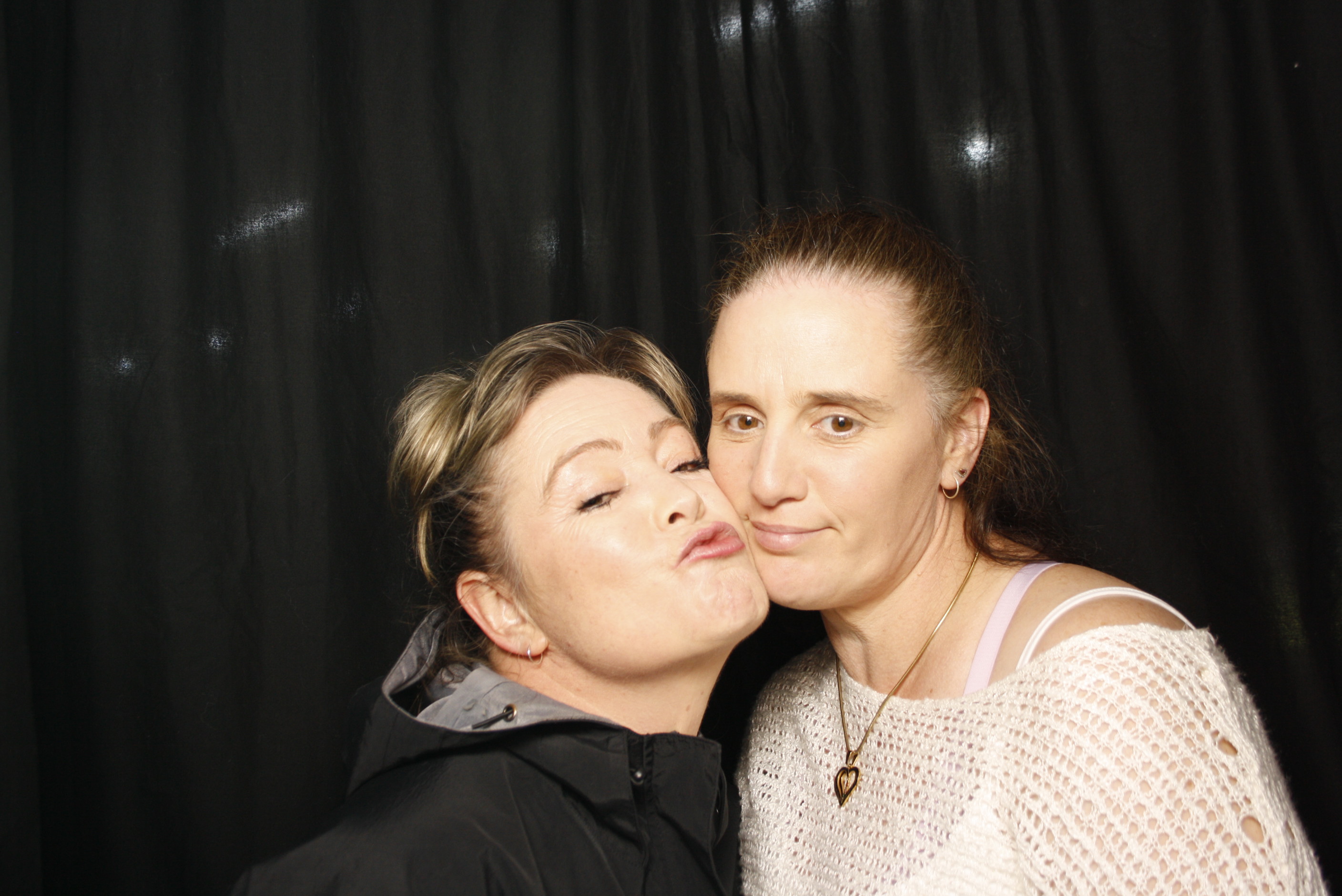 Whitecliffe Family Reunion | View more photos from the event at wgtngallery.classicphotobooths.co.nz/u/wgtncpbgallery/Whitecliffe-Family-Reunion