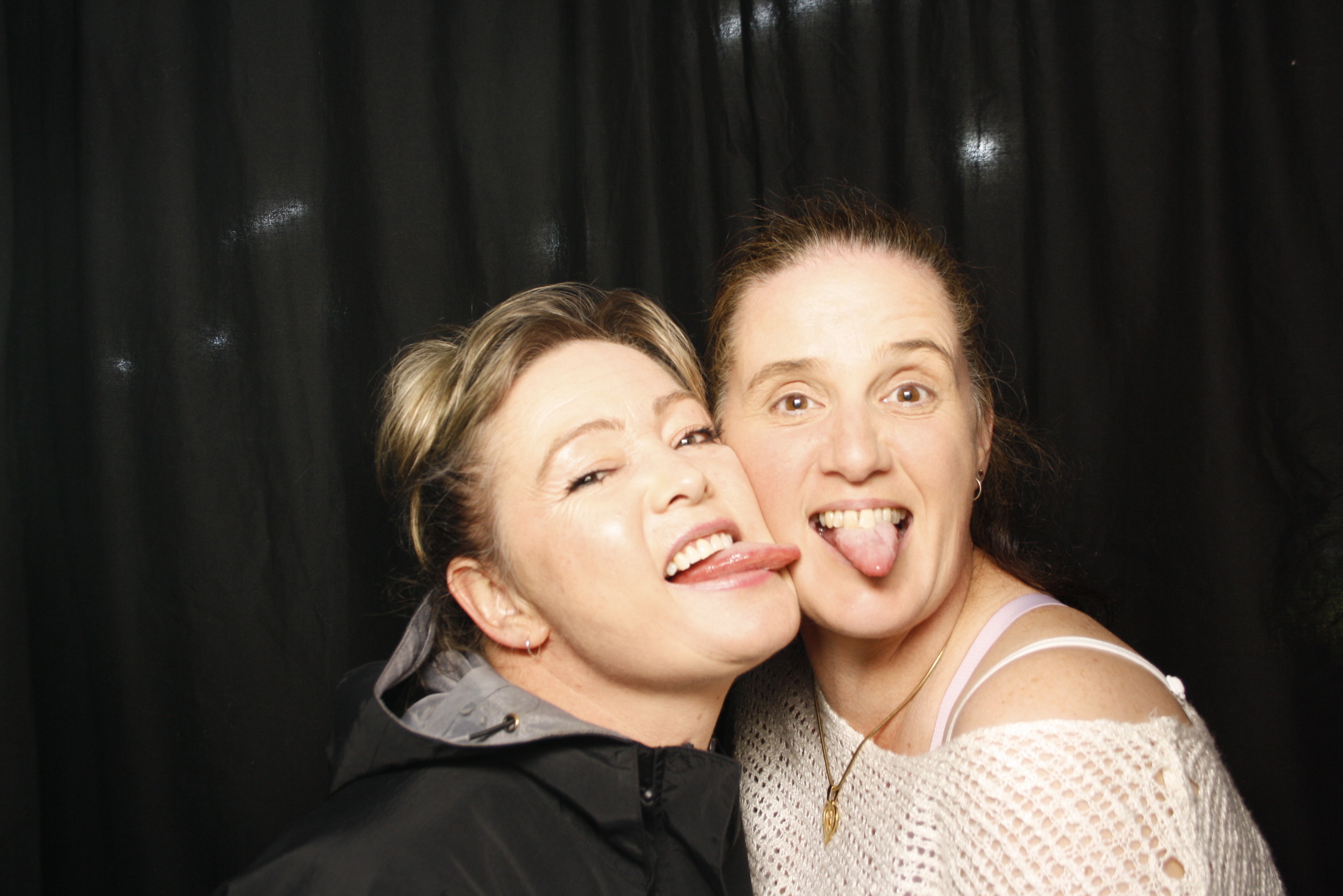 Whitecliffe Family Reunion | View more photos from the event at wgtngallery.classicphotobooths.co.nz/u/wgtncpbgallery/Whitecliffe-Family-Reunion