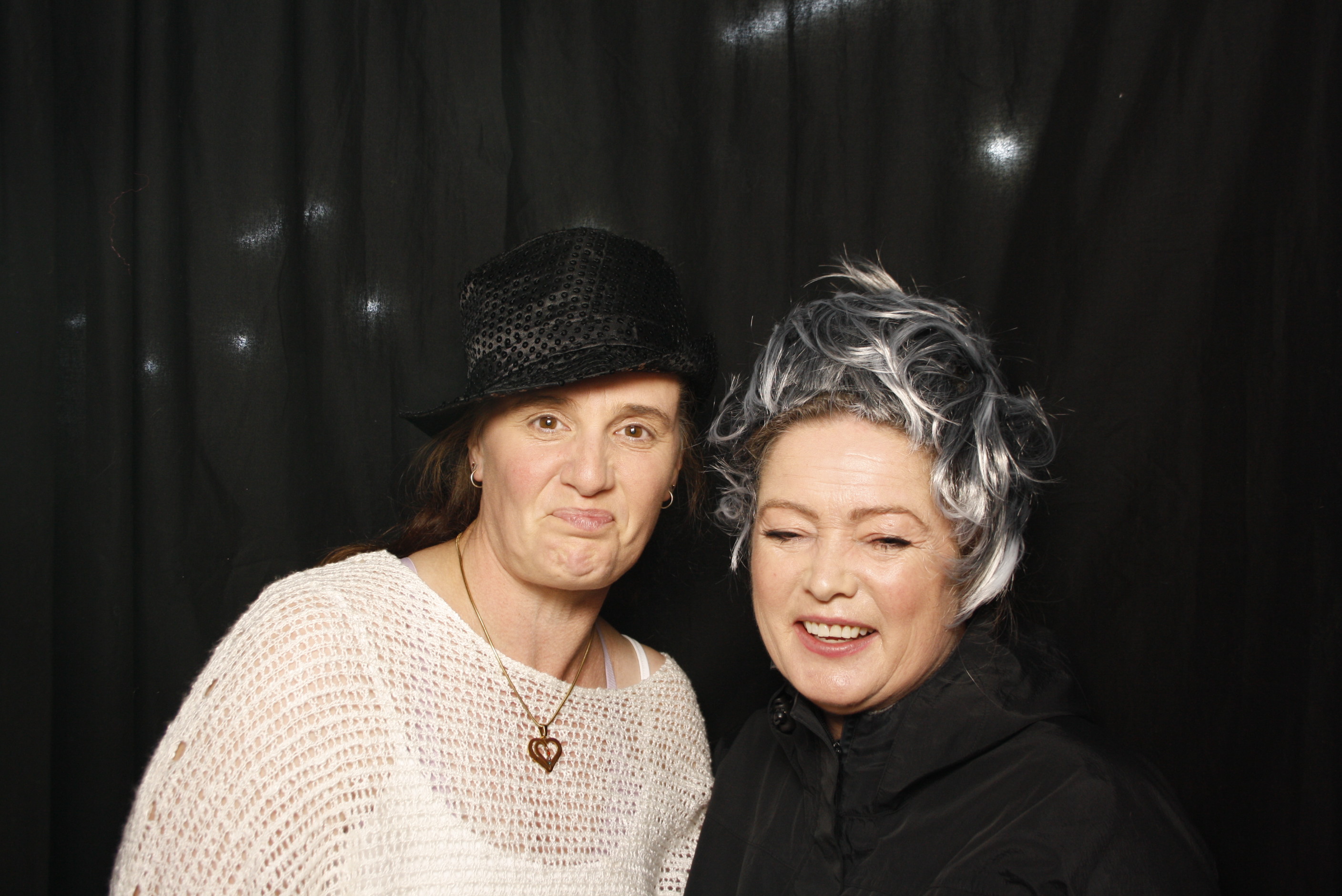 Whitecliffe Family Reunion | View more photos from the event at wgtngallery.classicphotobooths.co.nz/u/wgtncpbgallery/Whitecliffe-Family-Reunion