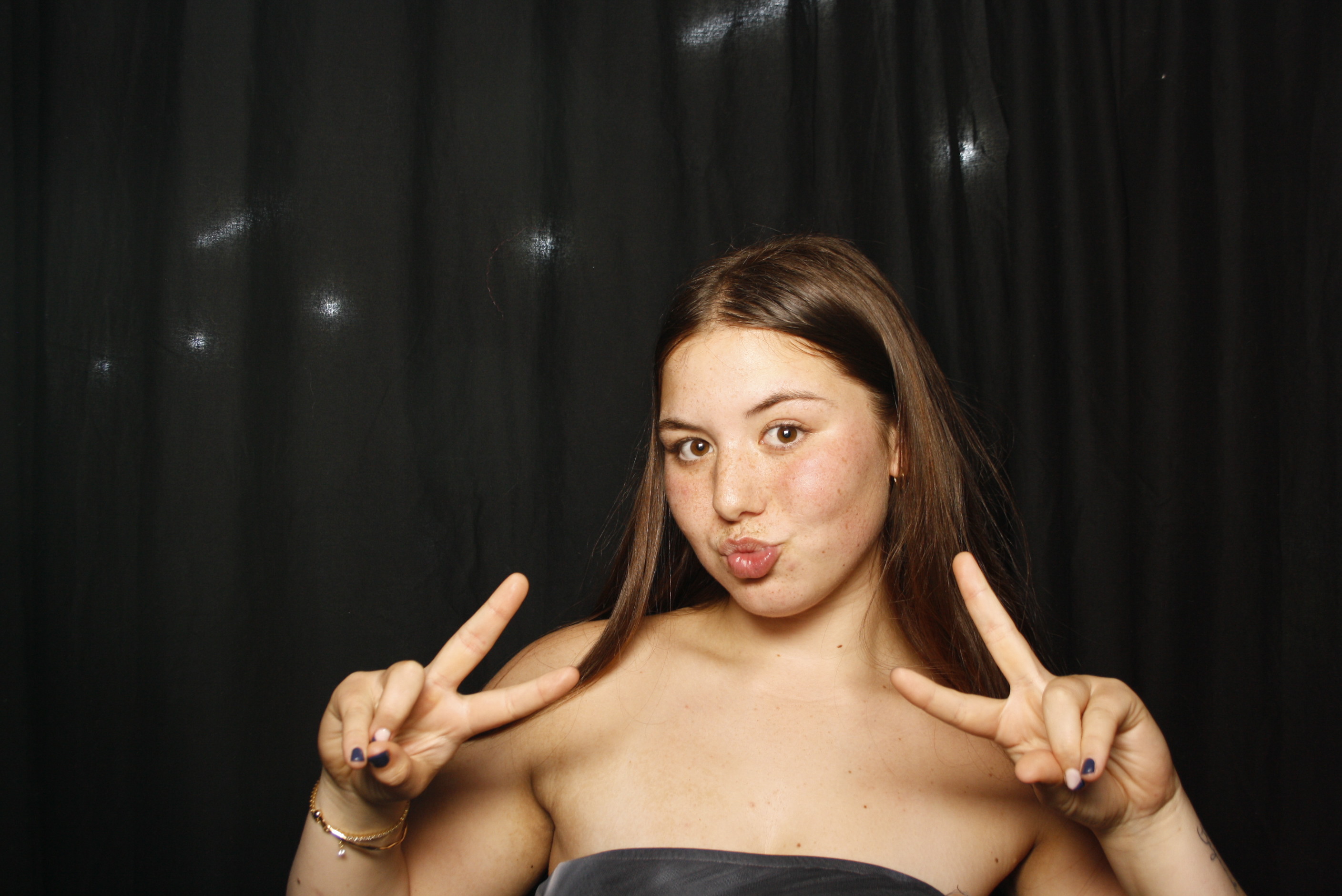 Whitecliffe Family Reunion | View more photos from the event at wgtngallery.classicphotobooths.co.nz/u/wgtncpbgallery/Whitecliffe-Family-Reunion