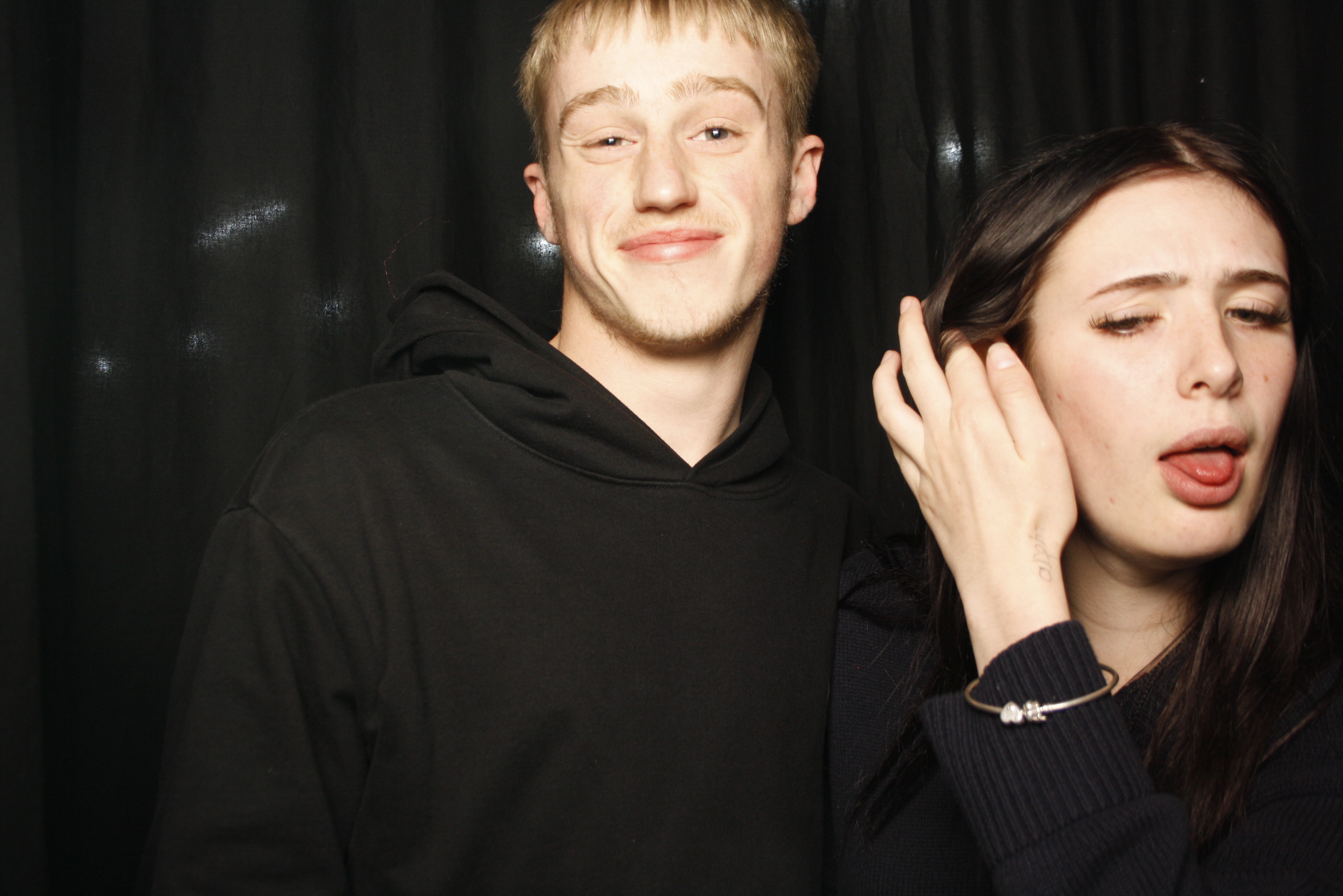 Whitecliffe Family Reunion | View more photos from the event at wgtngallery.classicphotobooths.co.nz/u/wgtncpbgallery/Whitecliffe-Family-Reunion