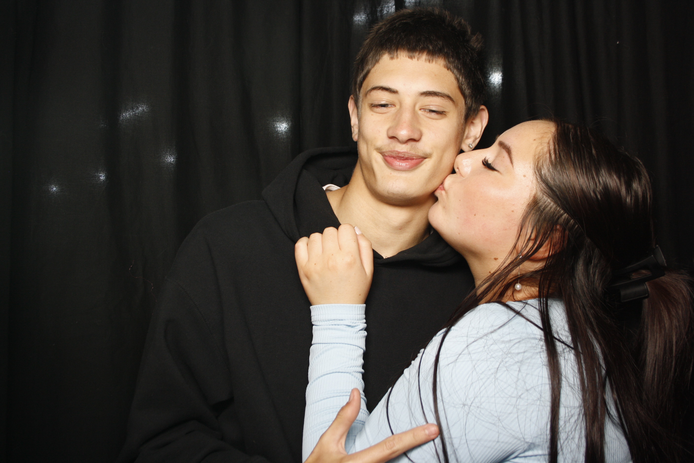 Whitecliffe Family Reunion | View more photos from the event at wgtngallery.classicphotobooths.co.nz/u/wgtncpbgallery/Whitecliffe-Family-Reunion