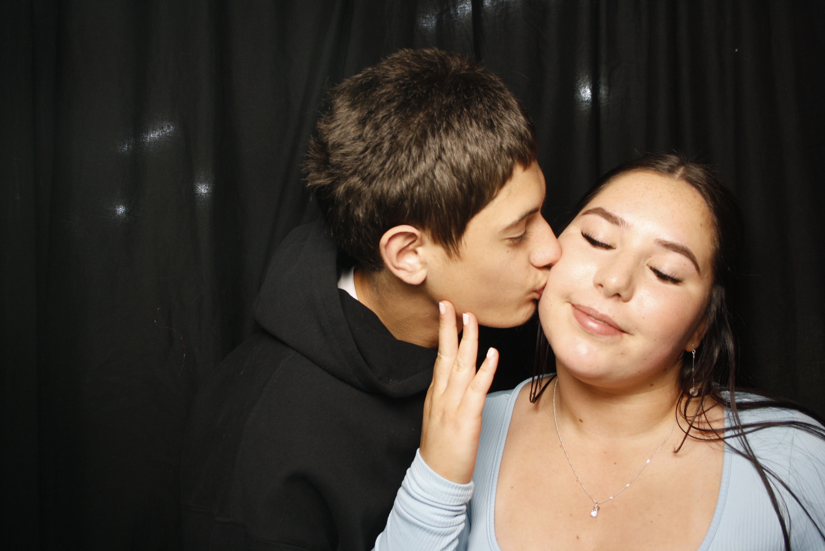 Whitecliffe Family Reunion | View more photos from the event at wgtngallery.classicphotobooths.co.nz/u/wgtncpbgallery/Whitecliffe-Family-Reunion