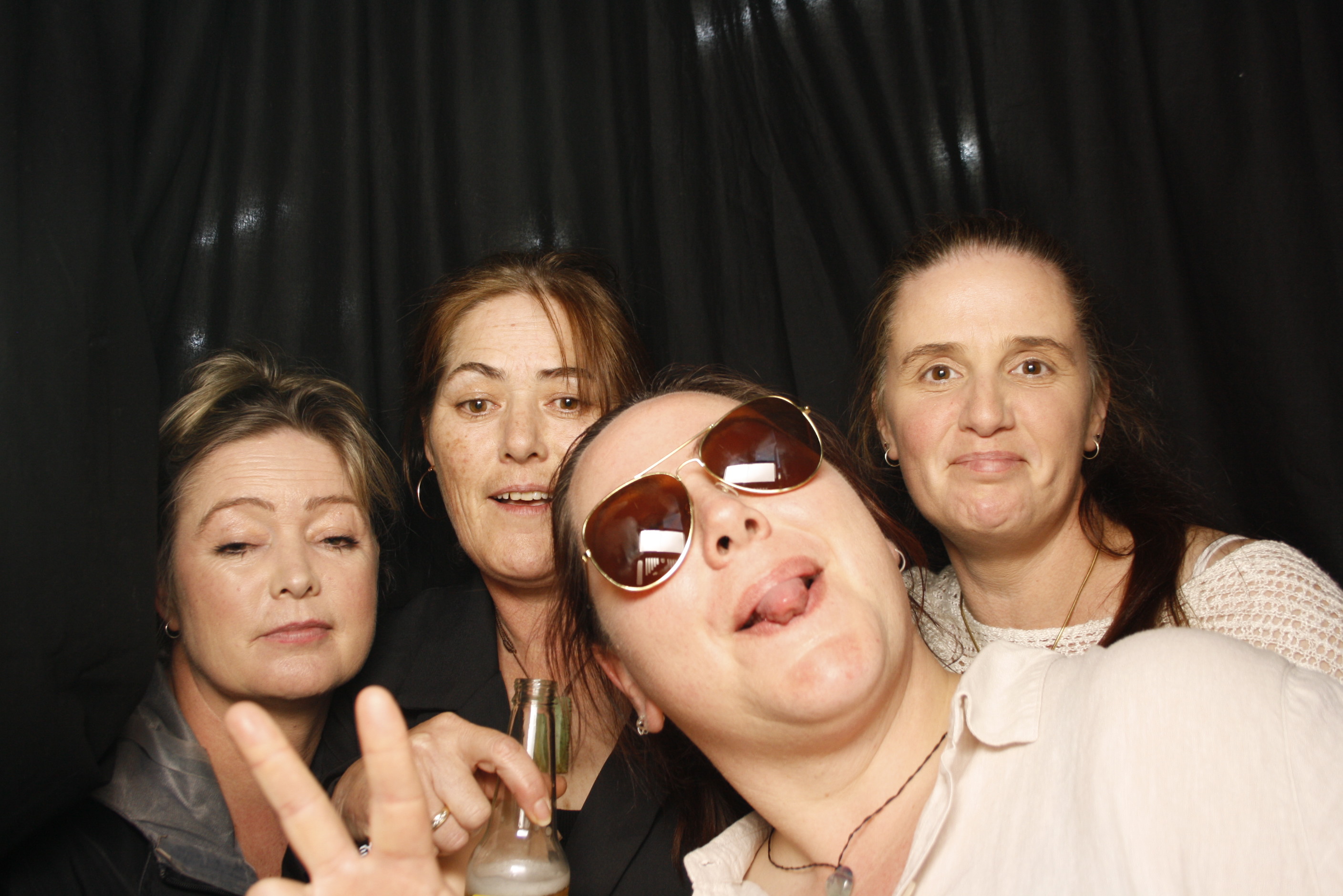 Whitecliffe Family Reunion | View more photos from the event at wgtngallery.classicphotobooths.co.nz/u/wgtncpbgallery/Whitecliffe-Family-Reunion