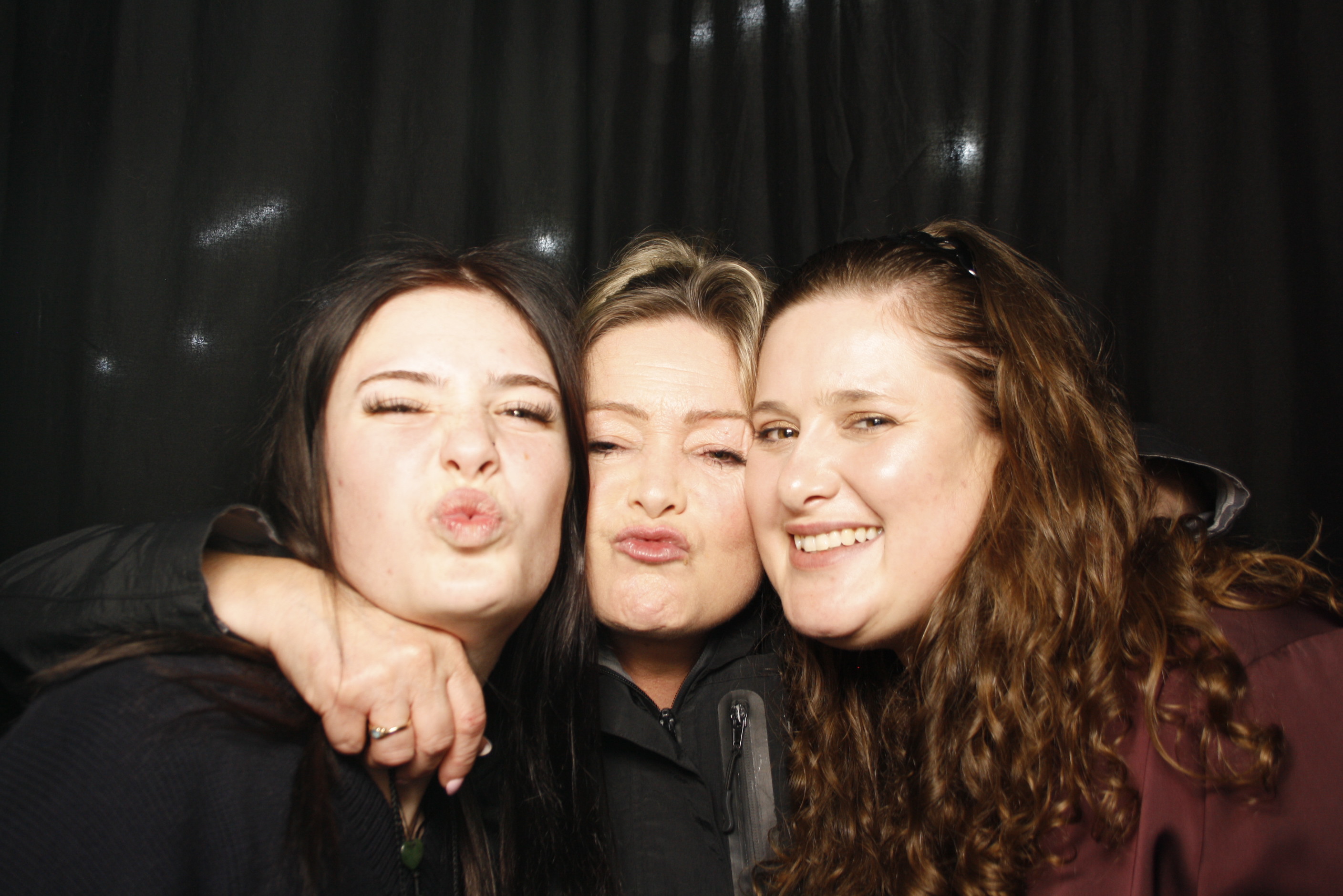 Whitecliffe Family Reunion | View more photos from the event at wgtngallery.classicphotobooths.co.nz/u/wgtncpbgallery/Whitecliffe-Family-Reunion