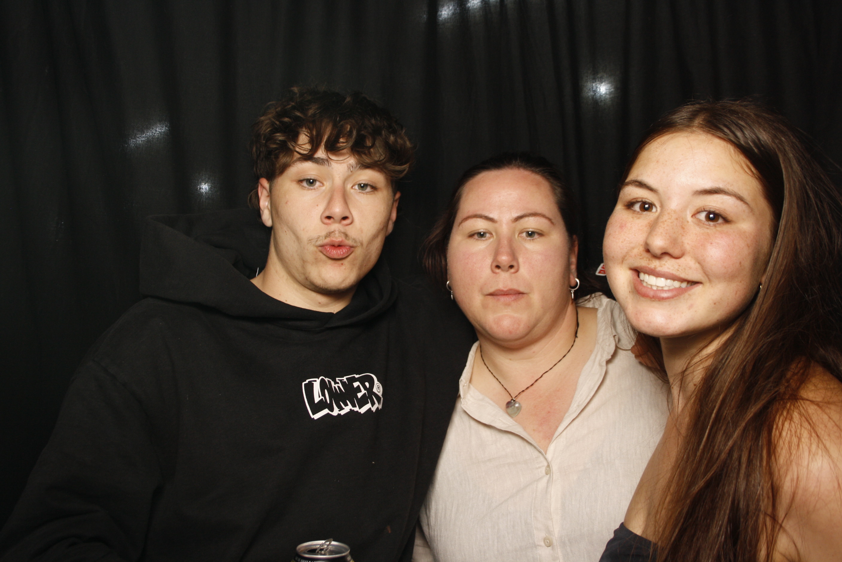 Whitecliffe Family Reunion | View more photos from the event at wgtngallery.classicphotobooths.co.nz/u/wgtncpbgallery/Whitecliffe-Family-Reunion