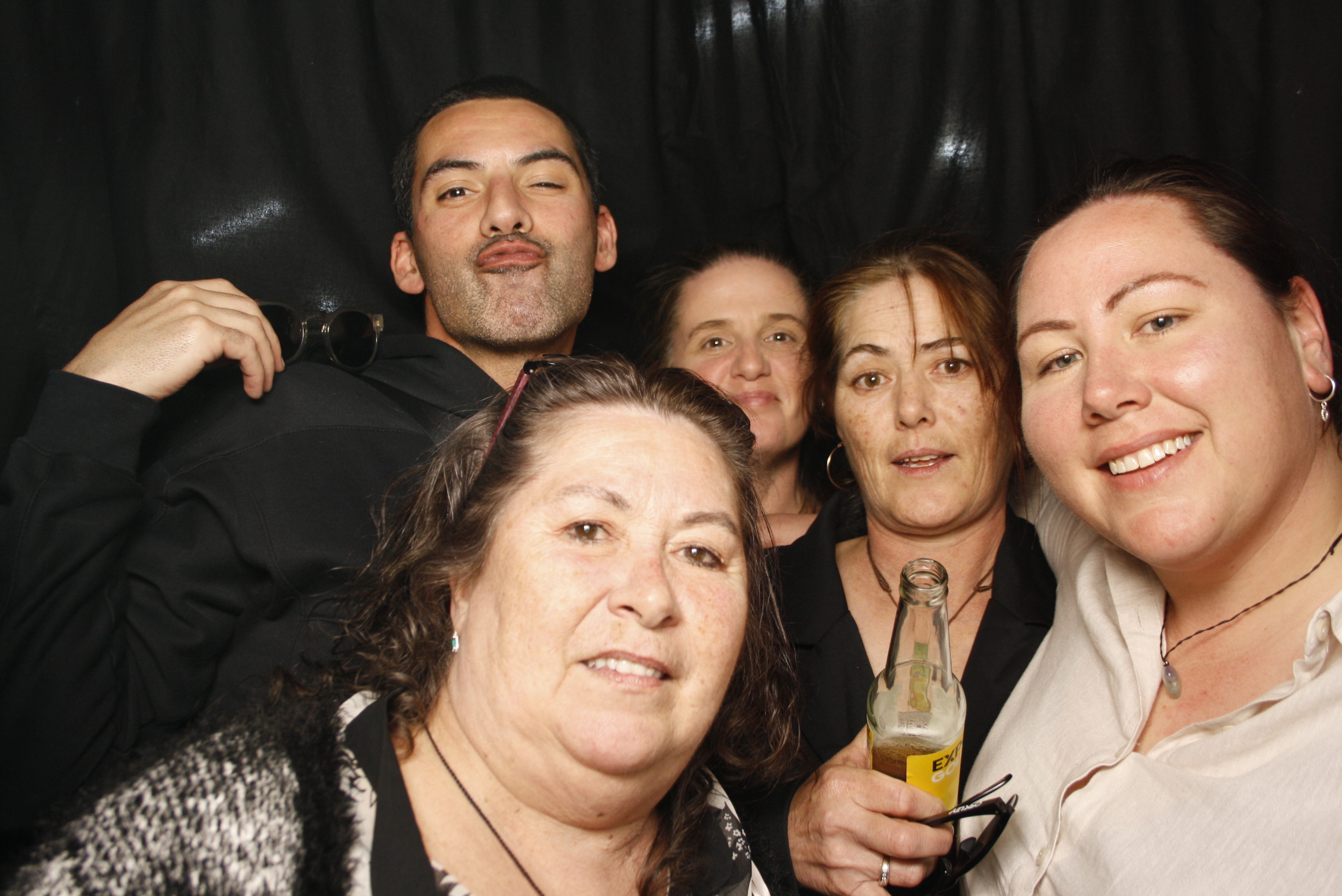 Whitecliffe Family Reunion | View more photos from the event at wgtngallery.classicphotobooths.co.nz/u/wgtncpbgallery/Whitecliffe-Family-Reunion