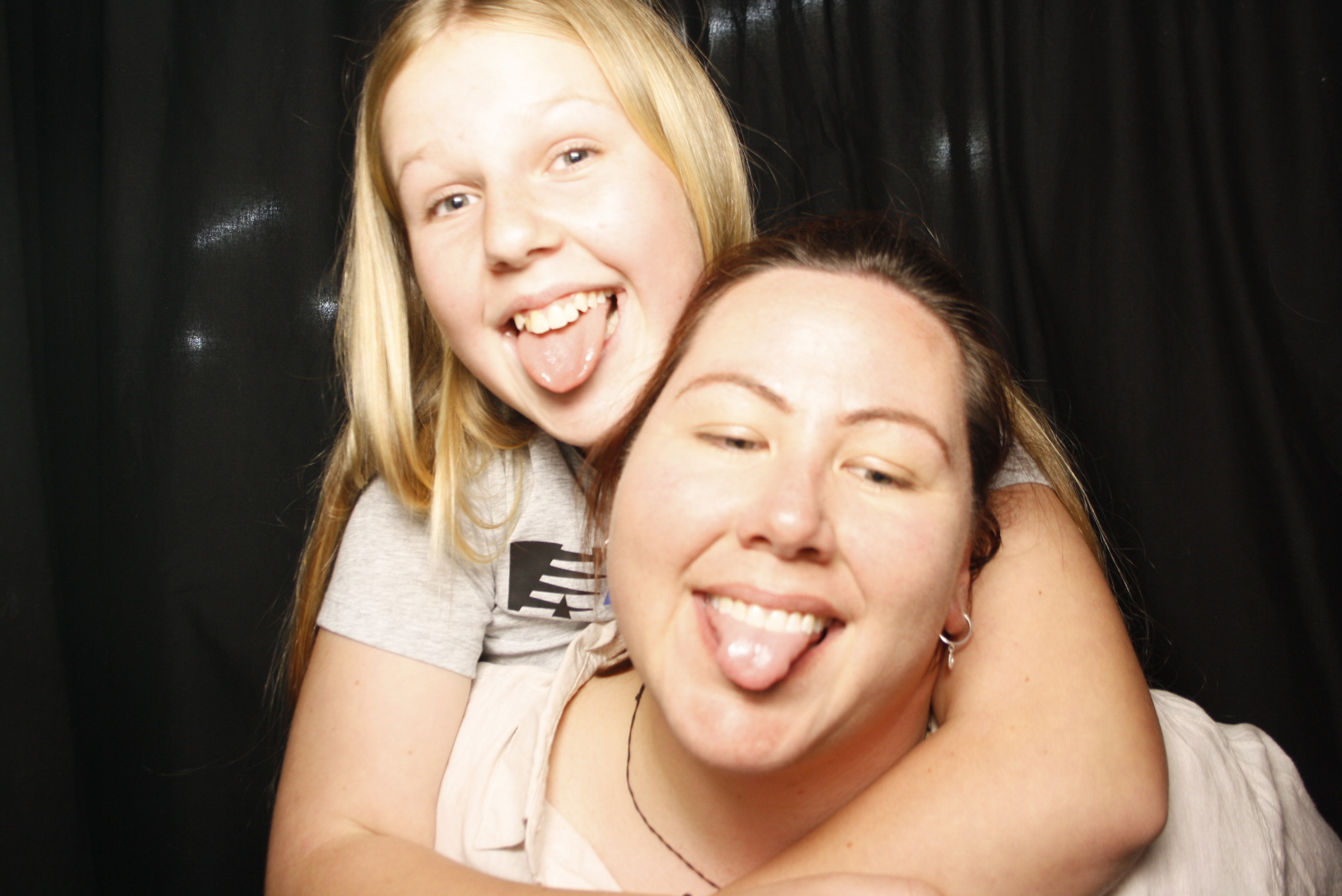 Whitecliffe Family Reunion | View more photos from the event at wgtngallery.classicphotobooths.co.nz/u/wgtncpbgallery/Whitecliffe-Family-Reunion