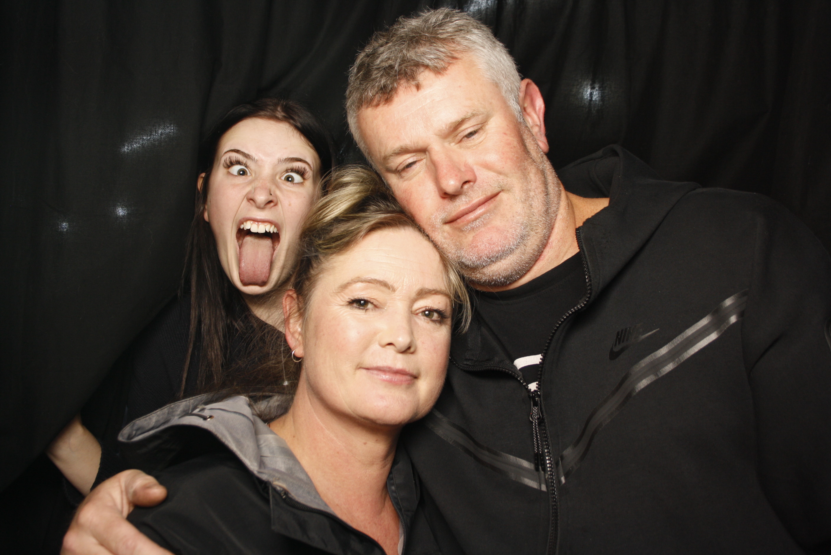 Whitecliffe Family Reunion | View more photos from the event at wgtngallery.classicphotobooths.co.nz/u/wgtncpbgallery/Whitecliffe-Family-Reunion