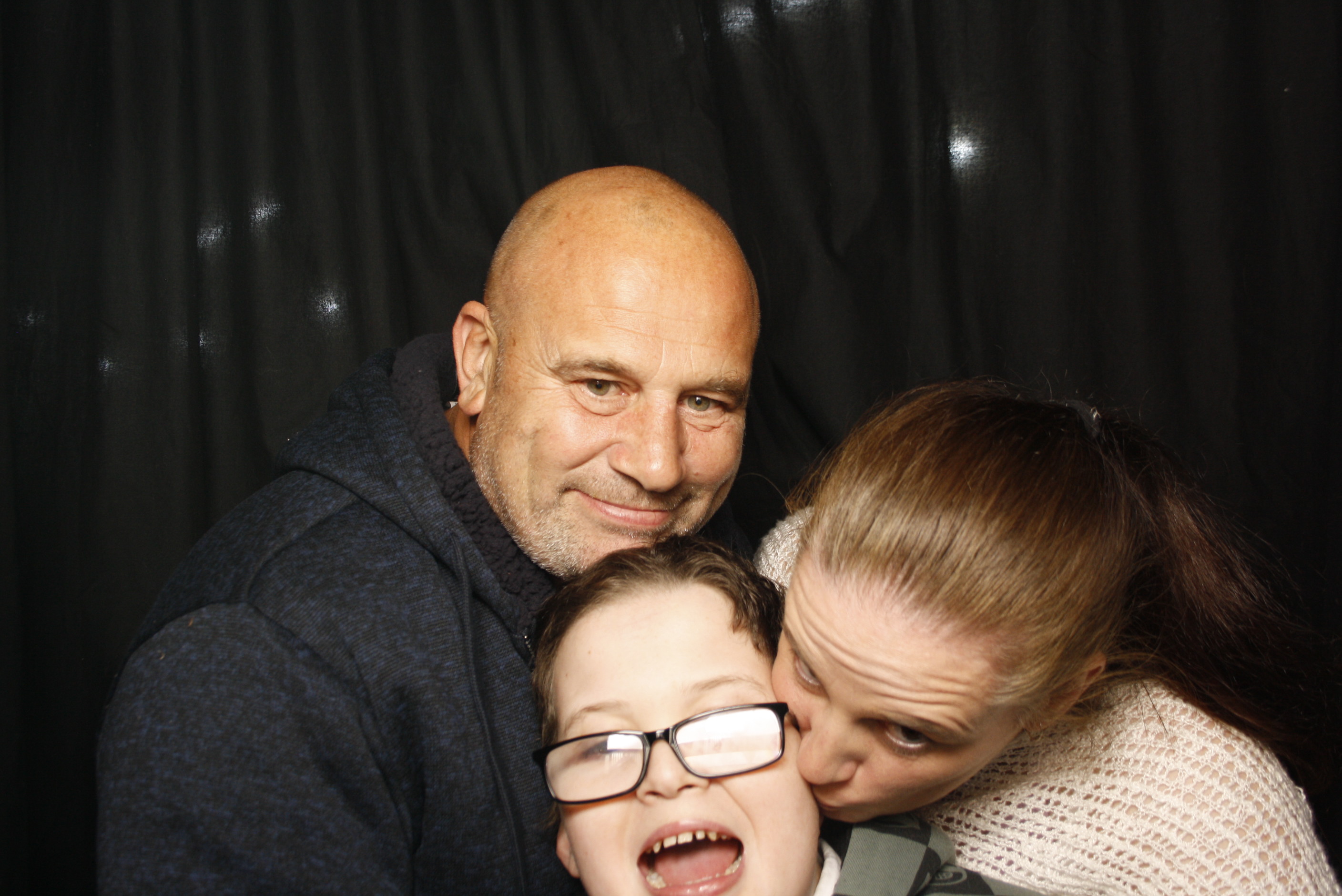 Whitecliffe Family Reunion | View more photos from the event at wgtngallery.classicphotobooths.co.nz/u/wgtncpbgallery/Whitecliffe-Family-Reunion