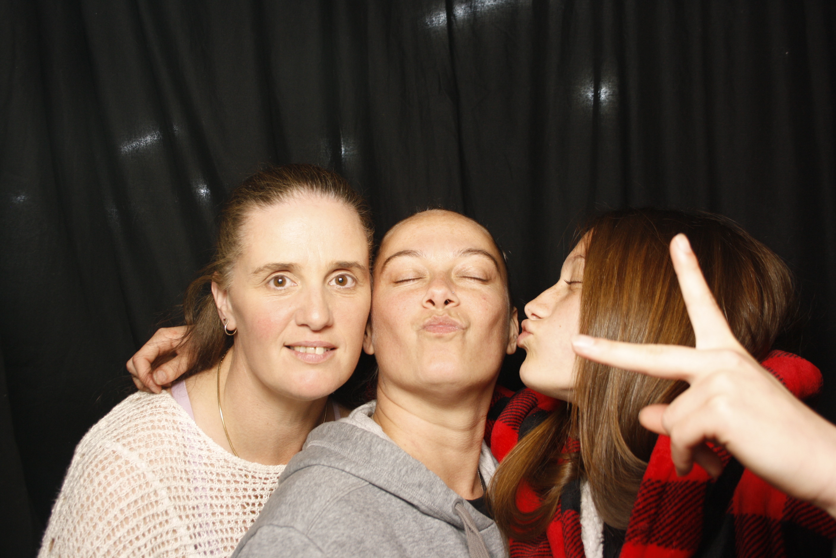 Whitecliffe Family Reunion | View more photos from the event at wgtngallery.classicphotobooths.co.nz/u/wgtncpbgallery/Whitecliffe-Family-Reunion