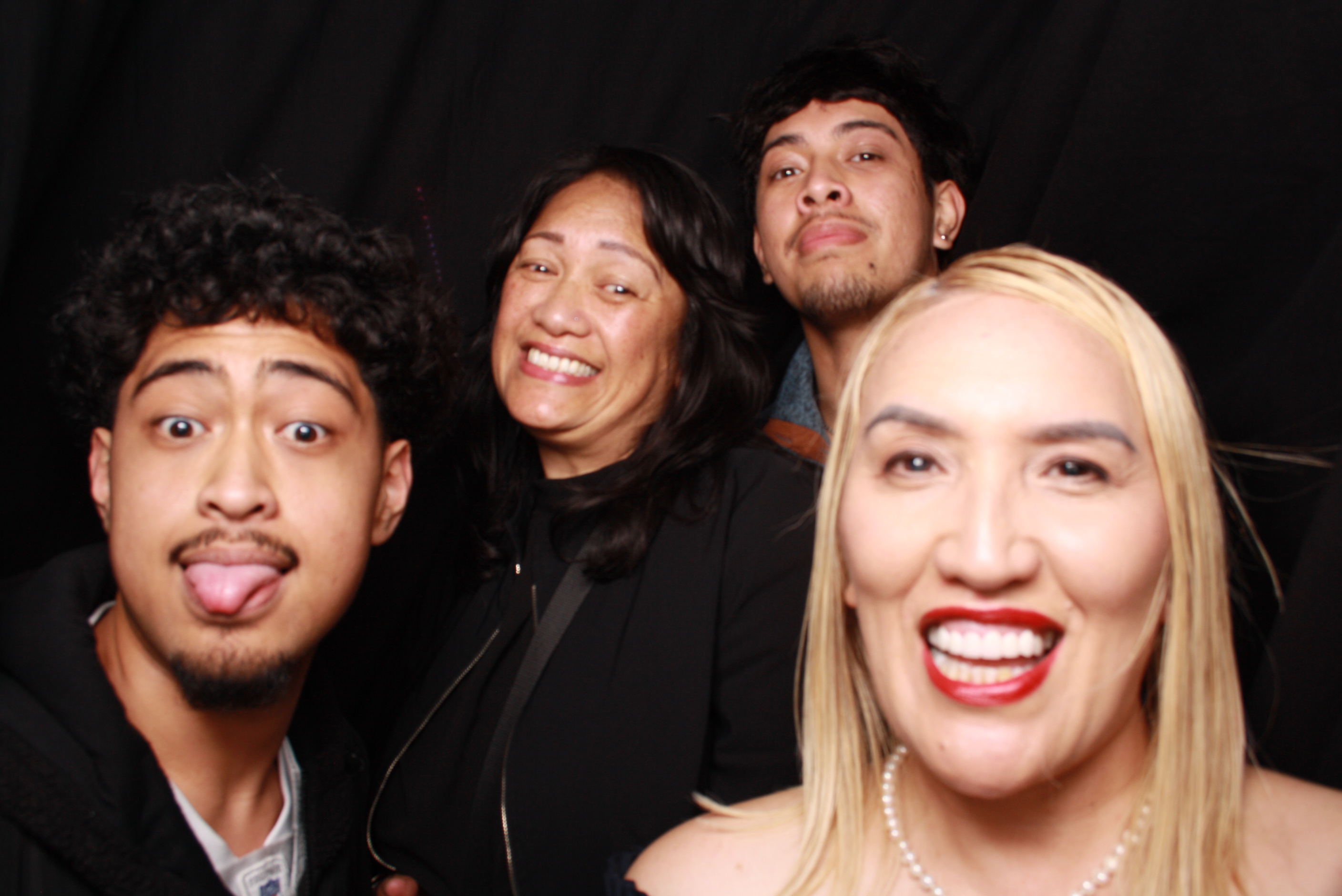 JV's 21st - 31st October 2025... Whisky & Wood | View more photos from the event at wgtngallery.classicphotobooths.co.nz/u/wgtncpbgallery/JVs-21st-31st-October-2025-Whisky-Wood