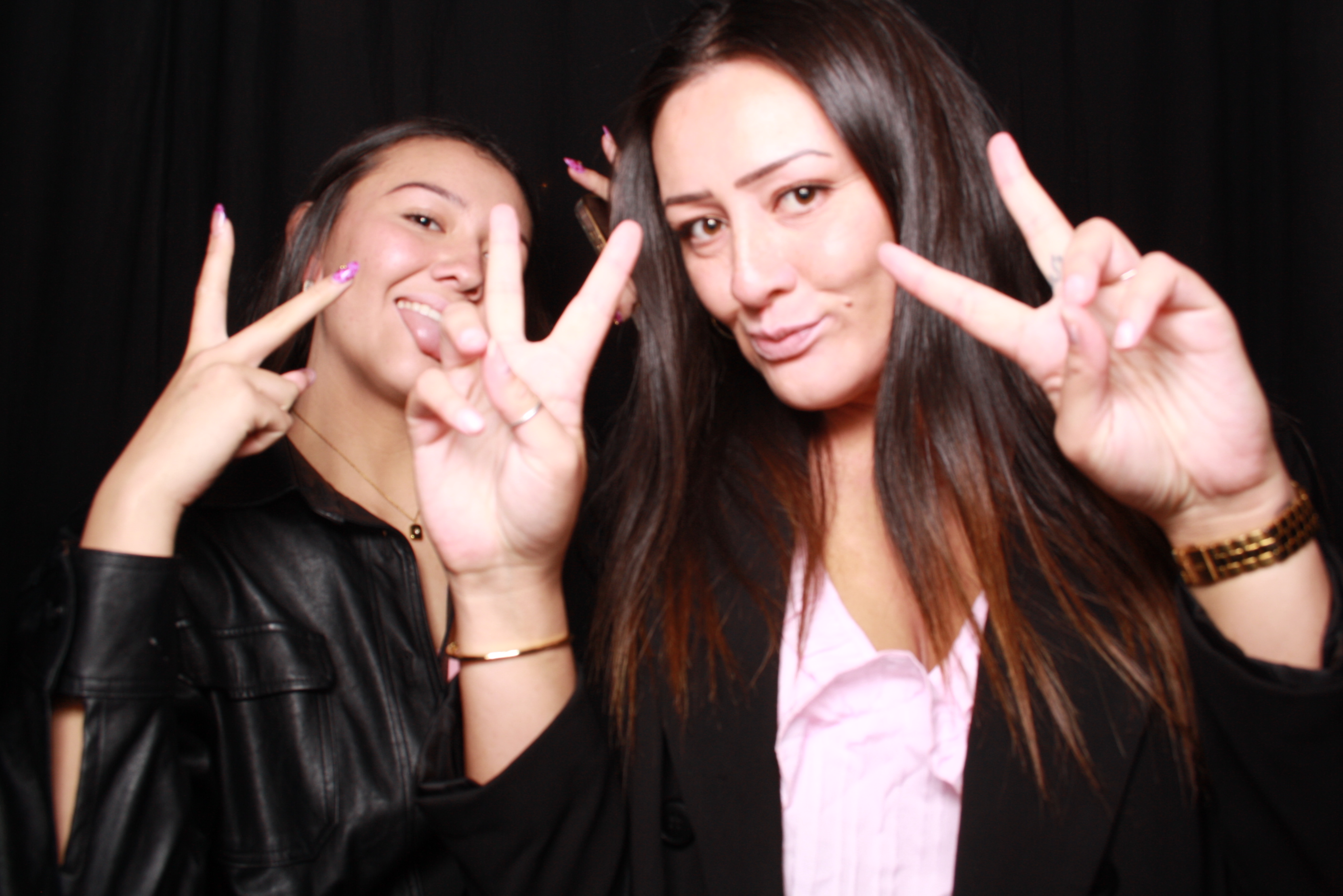 JV's 21st - 31st October 2025... Whisky & Wood | View more photos from the event at wgtngallery.classicphotobooths.co.nz/u/wgtncpbgallery/JVs-21st-31st-October-2025-Whisky-Wood