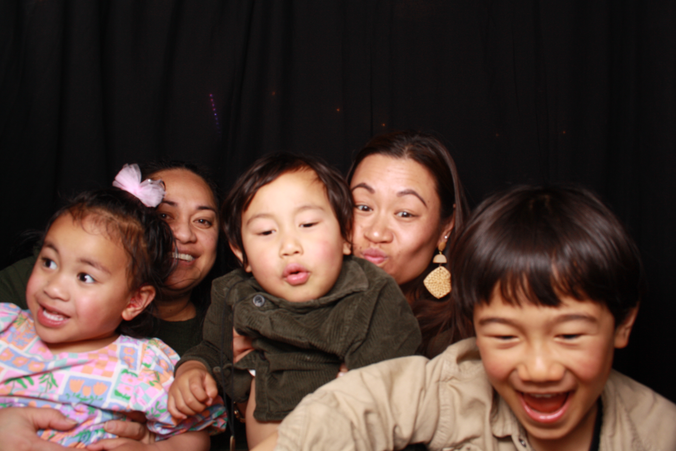 JV's 21st - 31st October 2025... Whisky & Wood | View more photos from the event at wgtngallery.classicphotobooths.co.nz/u/wgtncpbgallery/JVs-21st-31st-October-2025-Whisky-Wood