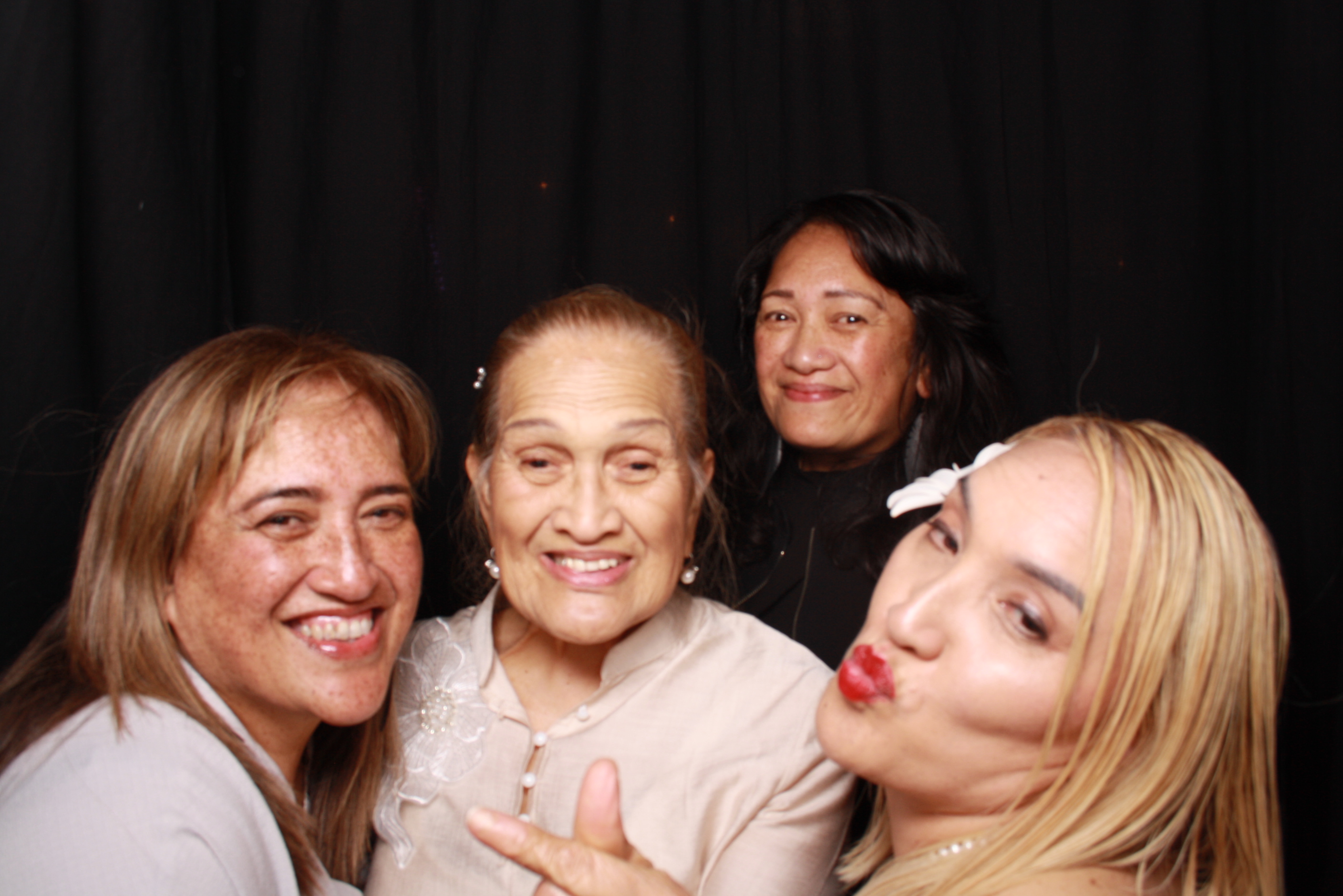 JV's 21st - 31st October 2025... Whisky & Wood | View more photos from the event at wgtngallery.classicphotobooths.co.nz/u/wgtncpbgallery/JVs-21st-31st-October-2025-Whisky-Wood