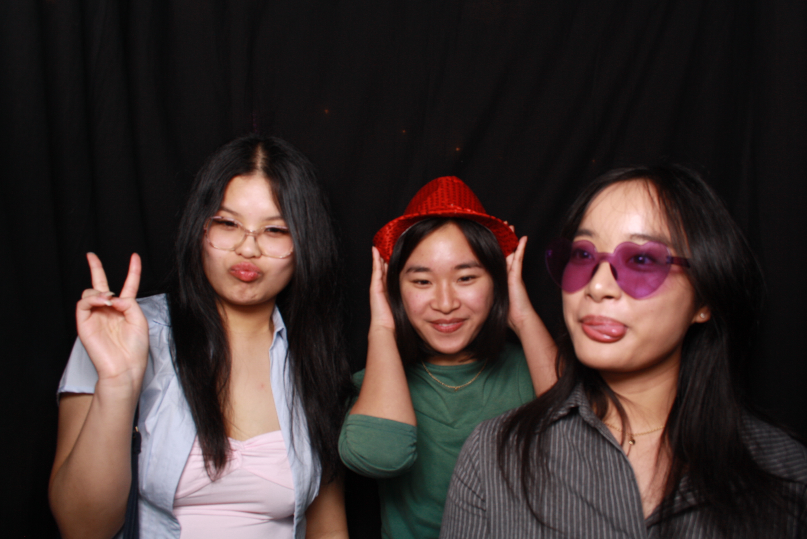 JV's 21st - 31st October 2025... Whisky & Wood | View more photos from the event at wgtngallery.classicphotobooths.co.nz/u/wgtncpbgallery/JVs-21st-31st-October-2025-Whisky-Wood