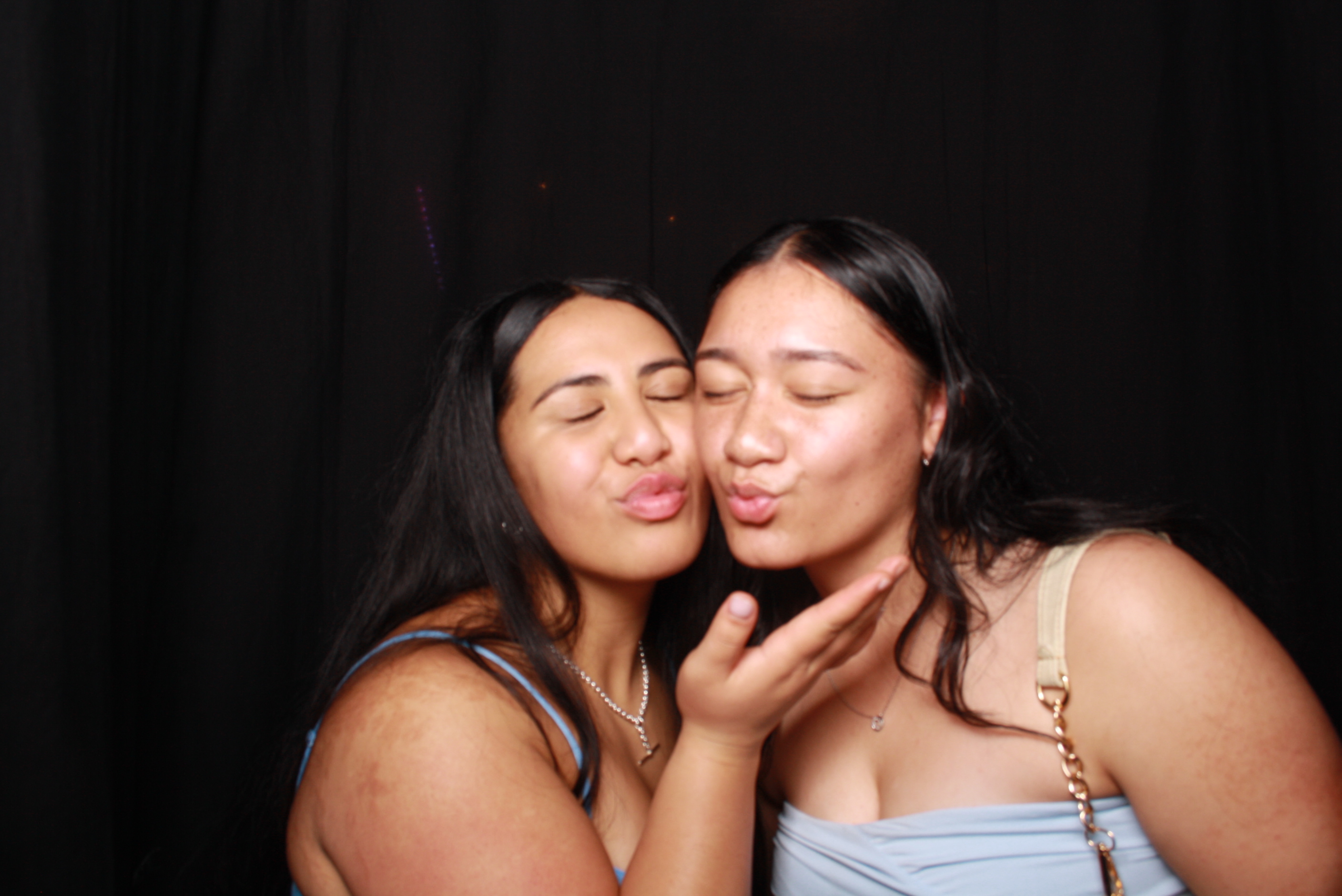 JV's 21st - 31st October 2025... Whisky & Wood | View more photos from the event at wgtngallery.classicphotobooths.co.nz/u/wgtncpbgallery/JVs-21st-31st-October-2025-Whisky-Wood