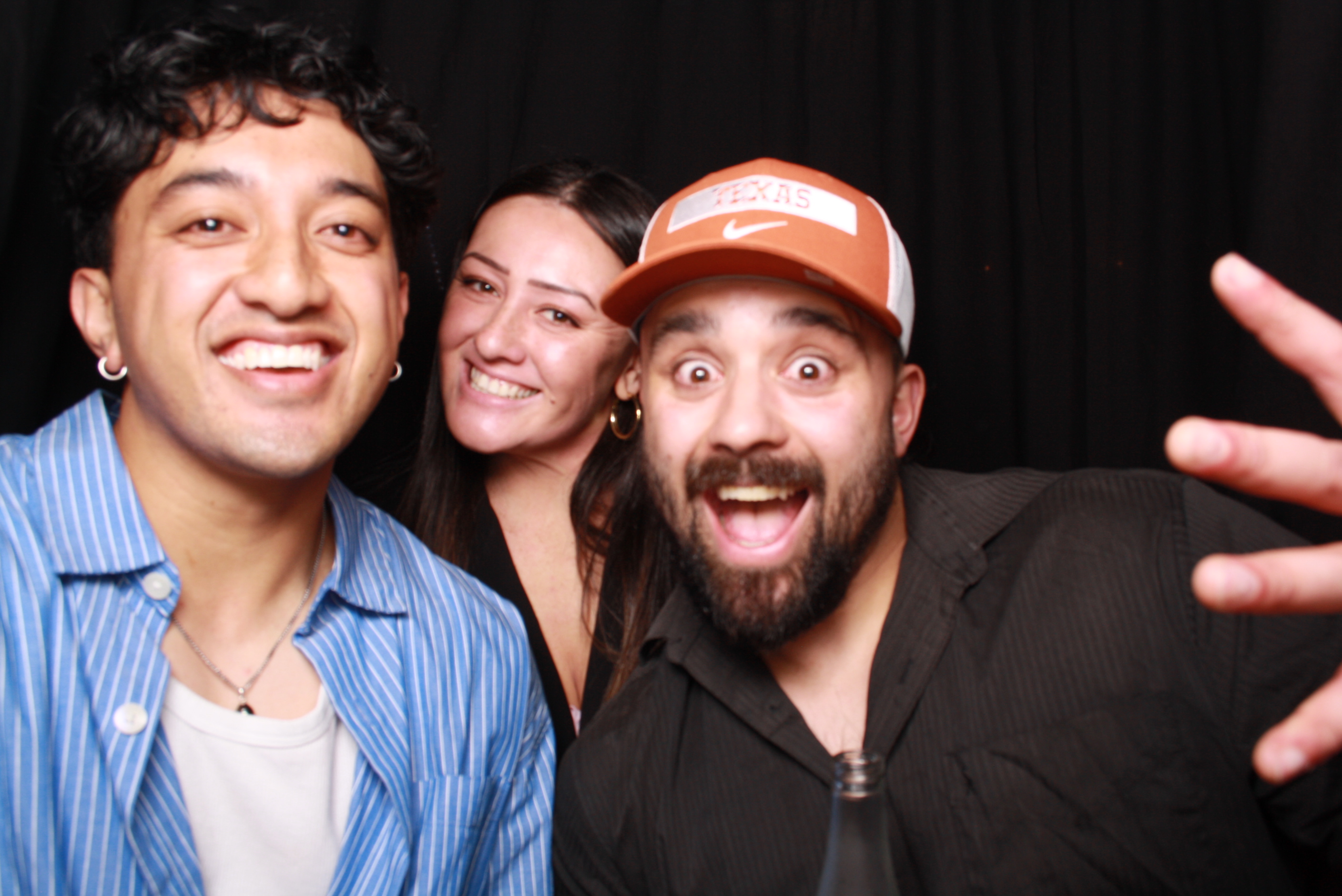 JV's 21st - 31st October 2025... Whisky & Wood | View more photos from the event at wgtngallery.classicphotobooths.co.nz/u/wgtncpbgallery/JVs-21st-31st-October-2025-Whisky-Wood