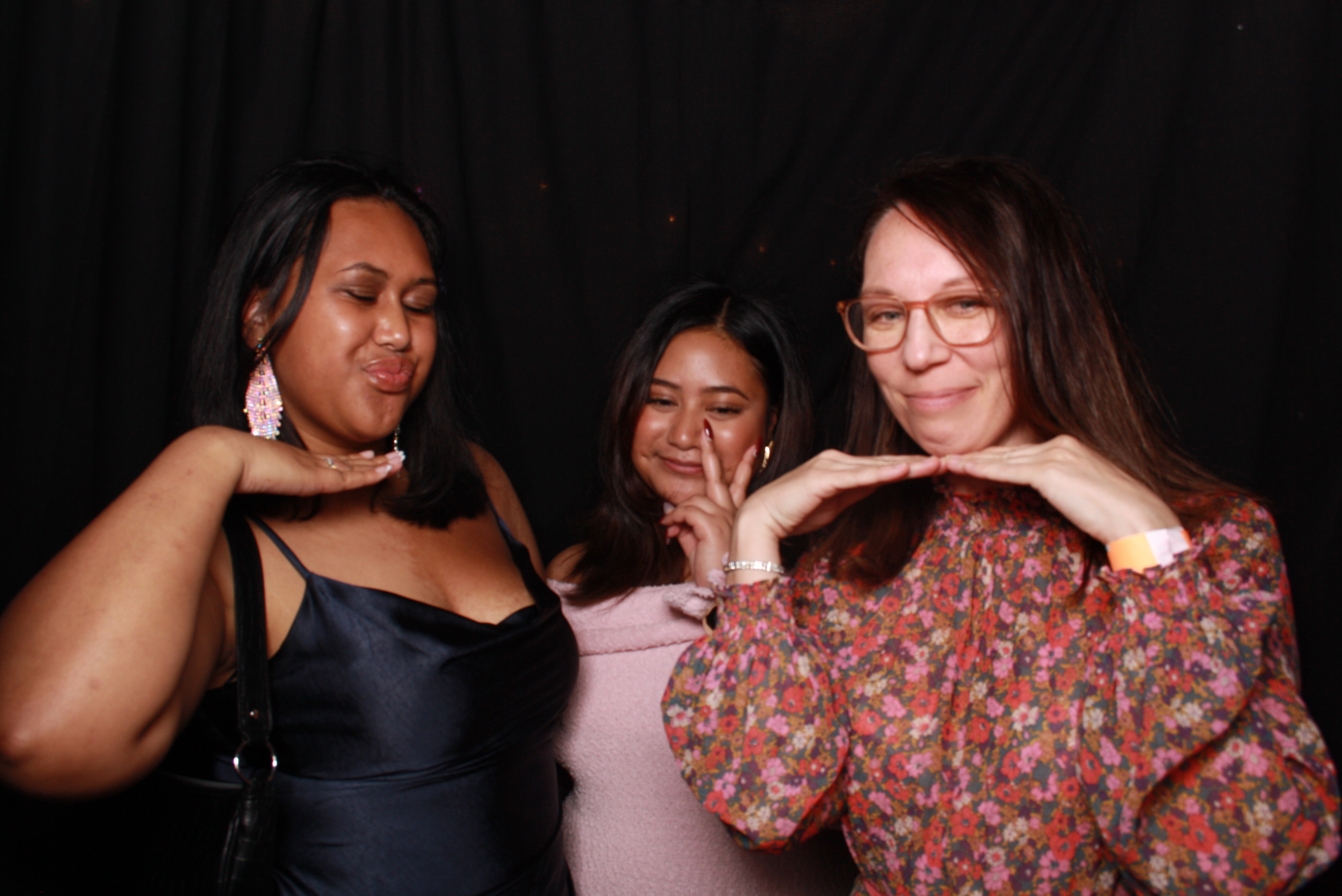 JV's 21st - 31st October 2025... Whisky & Wood | View more photos from the event at wgtngallery.classicphotobooths.co.nz/u/wgtncpbgallery/JVs-21st-31st-October-2025-Whisky-Wood