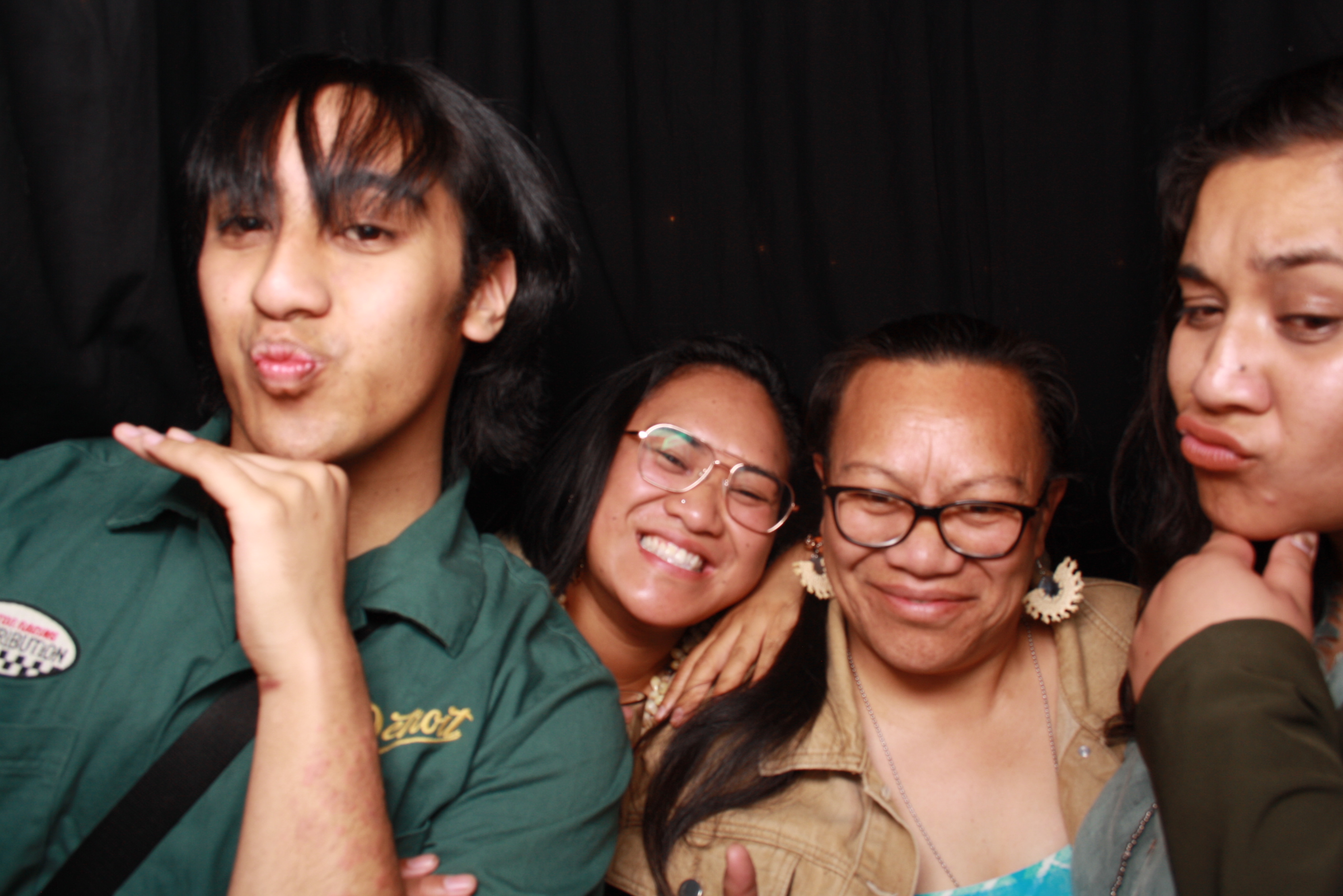 JV's 21st - 31st October 2025... Whisky & Wood | View more photos from the event at wgtngallery.classicphotobooths.co.nz/u/wgtncpbgallery/JVs-21st-31st-October-2025-Whisky-Wood