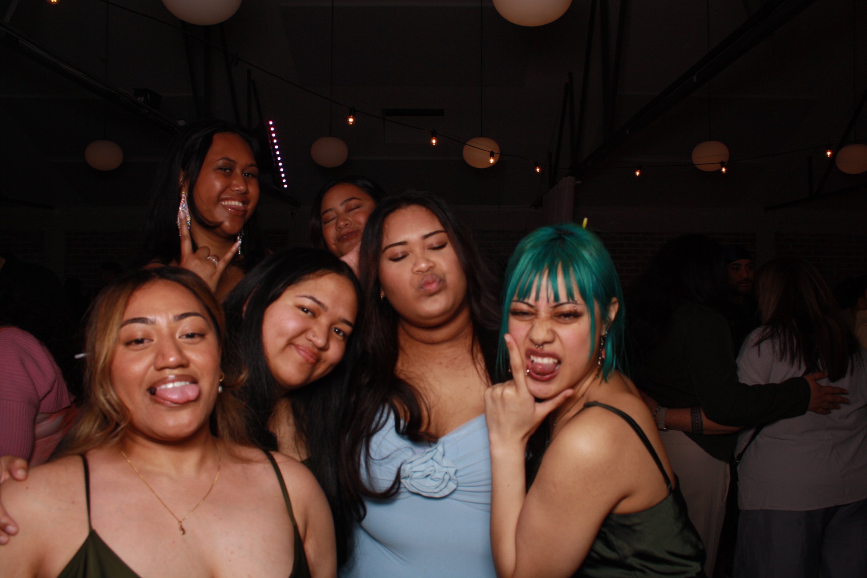 JV's 21st - 31st October 2025... Whisky & Wood | View more photos from the event at wgtngallery.classicphotobooths.co.nz/u/wgtncpbgallery/JVs-21st-31st-October-2025-Whisky-Wood