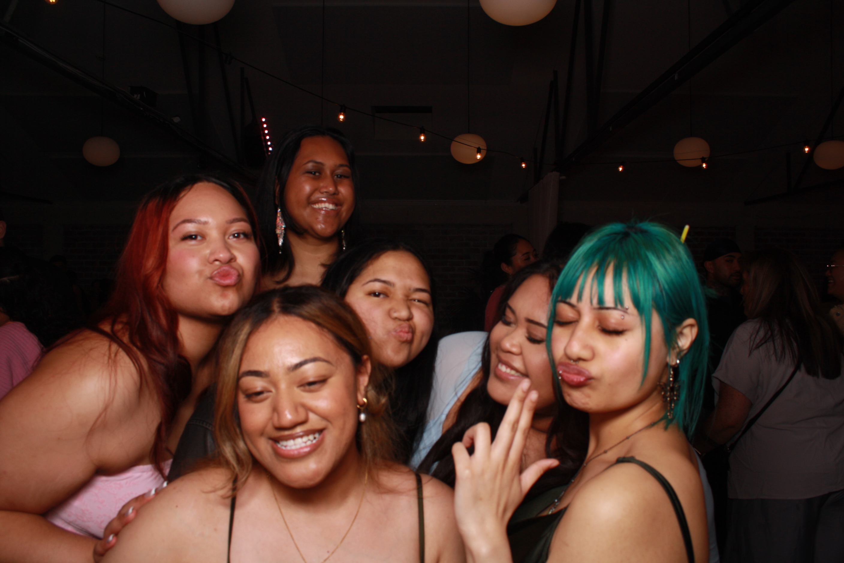 JV's 21st - 31st October 2025... Whisky & Wood | View more photos from the event at wgtngallery.classicphotobooths.co.nz/u/wgtncpbgallery/JVs-21st-31st-October-2025-Whisky-Wood