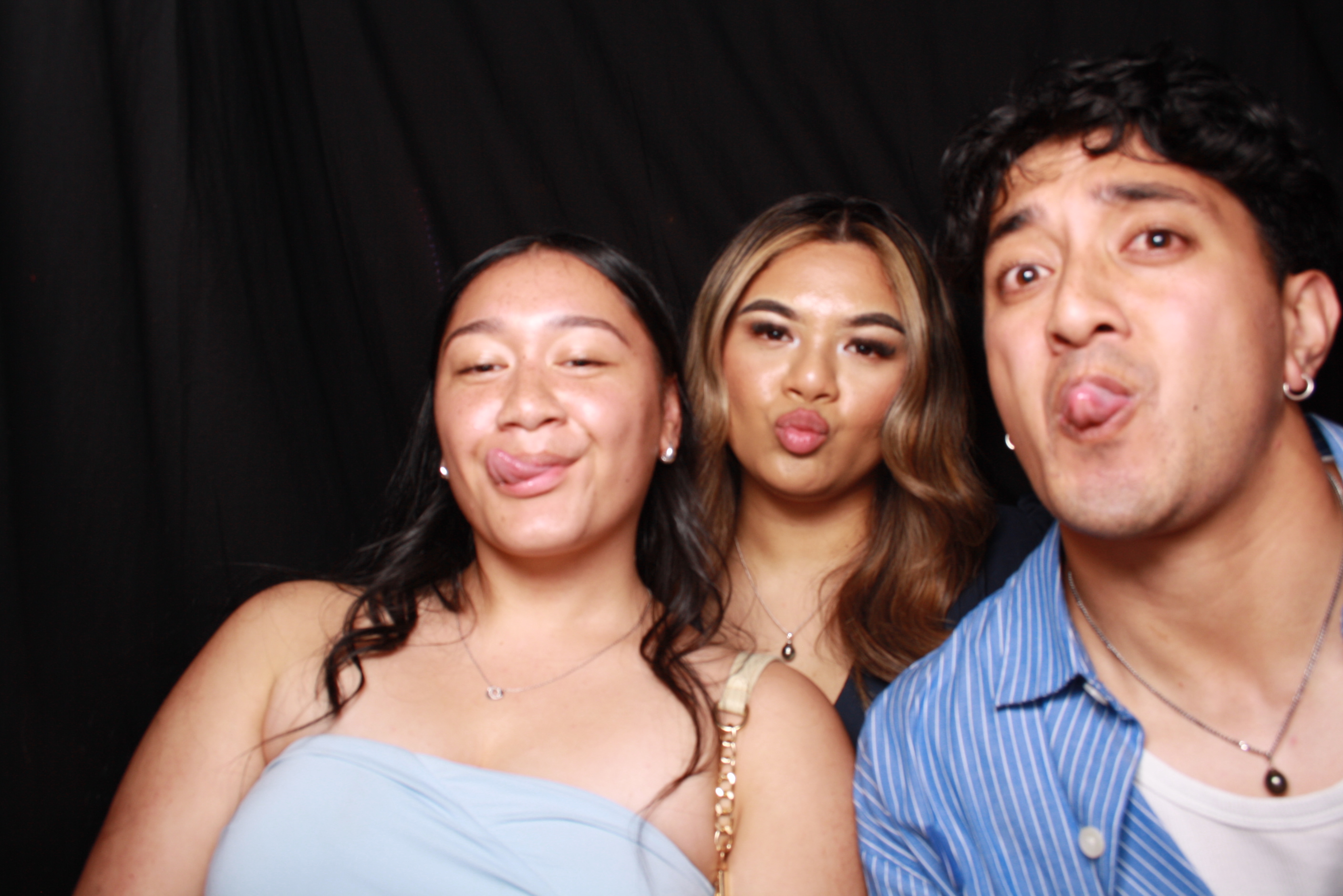 JV's 21st - 31st October 2025... Whisky & Wood | View more photos from the event at wgtngallery.classicphotobooths.co.nz/u/wgtncpbgallery/JVs-21st-31st-October-2025-Whisky-Wood