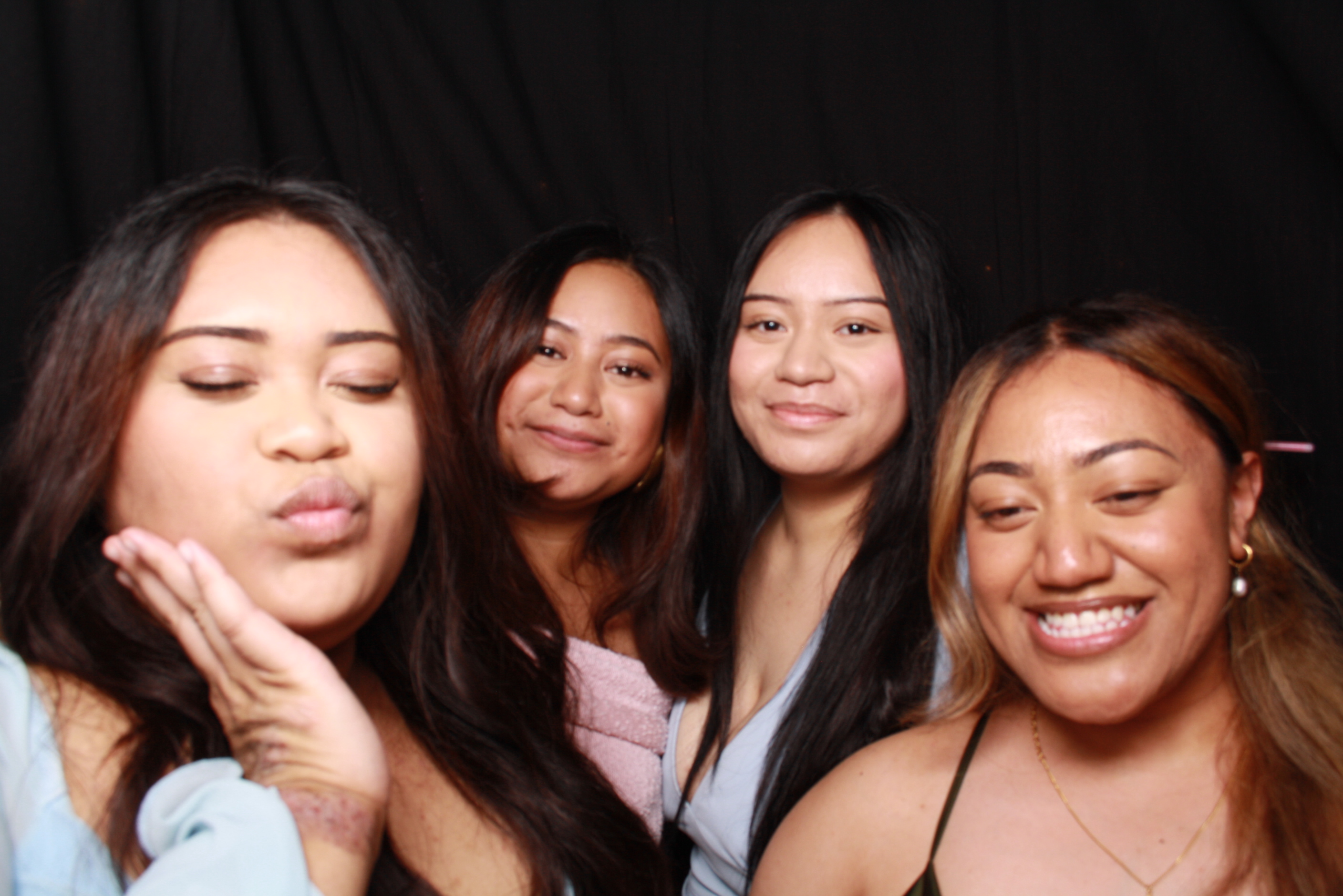 JV's 21st - 31st October 2025... Whisky & Wood | View more photos from the event at wgtngallery.classicphotobooths.co.nz/u/wgtncpbgallery/JVs-21st-31st-October-2025-Whisky-Wood