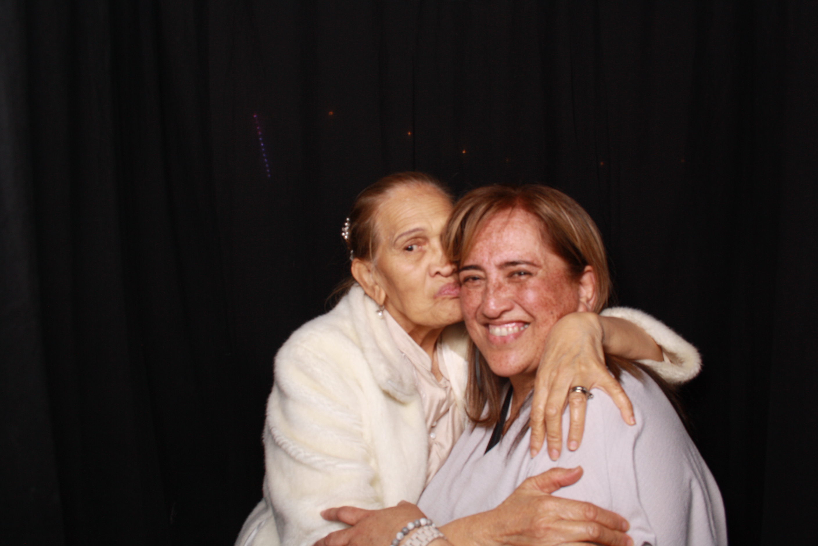 JV's 21st - 31st October 2025... Whisky & Wood | View more photos from the event at wgtngallery.classicphotobooths.co.nz/u/wgtncpbgallery/JVs-21st-31st-October-2025-Whisky-Wood