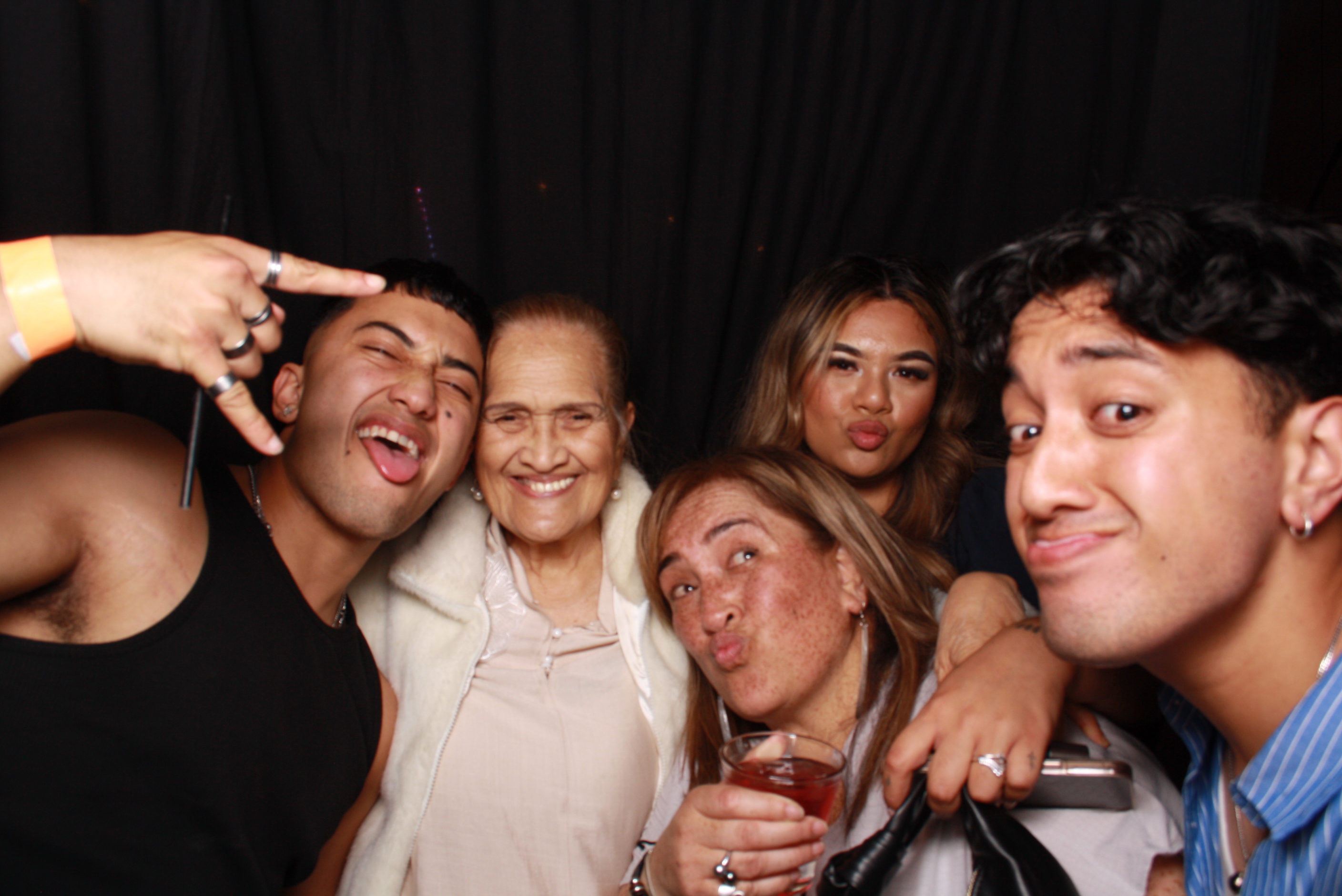 JV's 21st - 31st October 2025... Whisky & Wood | View more photos from the event at wgtngallery.classicphotobooths.co.nz/u/wgtncpbgallery/JVs-21st-31st-October-2025-Whisky-Wood