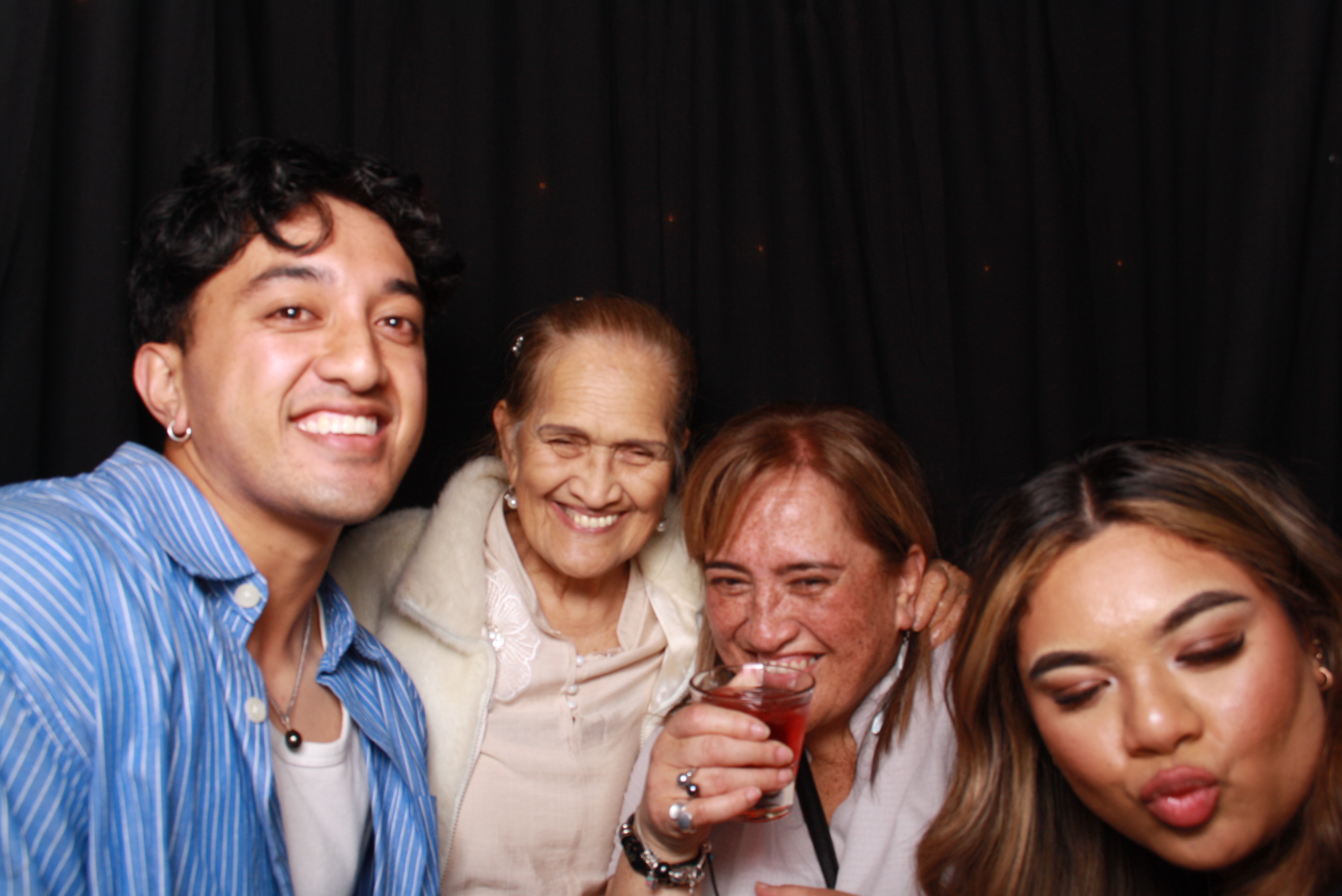 JV's 21st - 31st October 2025... Whisky & Wood | View more photos from the event at wgtngallery.classicphotobooths.co.nz/u/wgtncpbgallery/JVs-21st-31st-October-2025-Whisky-Wood