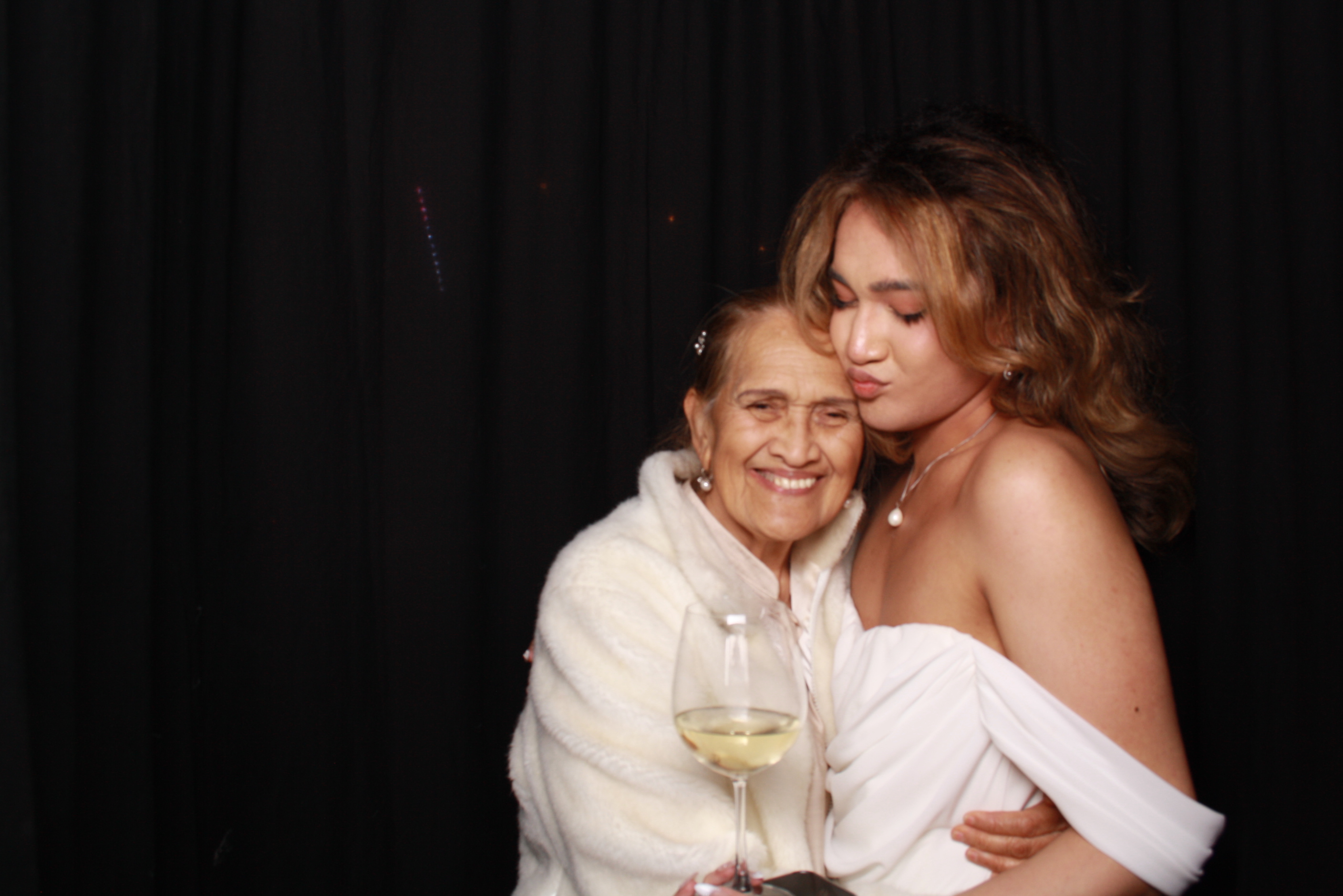 JV's 21st - 31st October 2025... Whisky & Wood | View more photos from the event at wgtngallery.classicphotobooths.co.nz/u/wgtncpbgallery/JVs-21st-31st-October-2025-Whisky-Wood