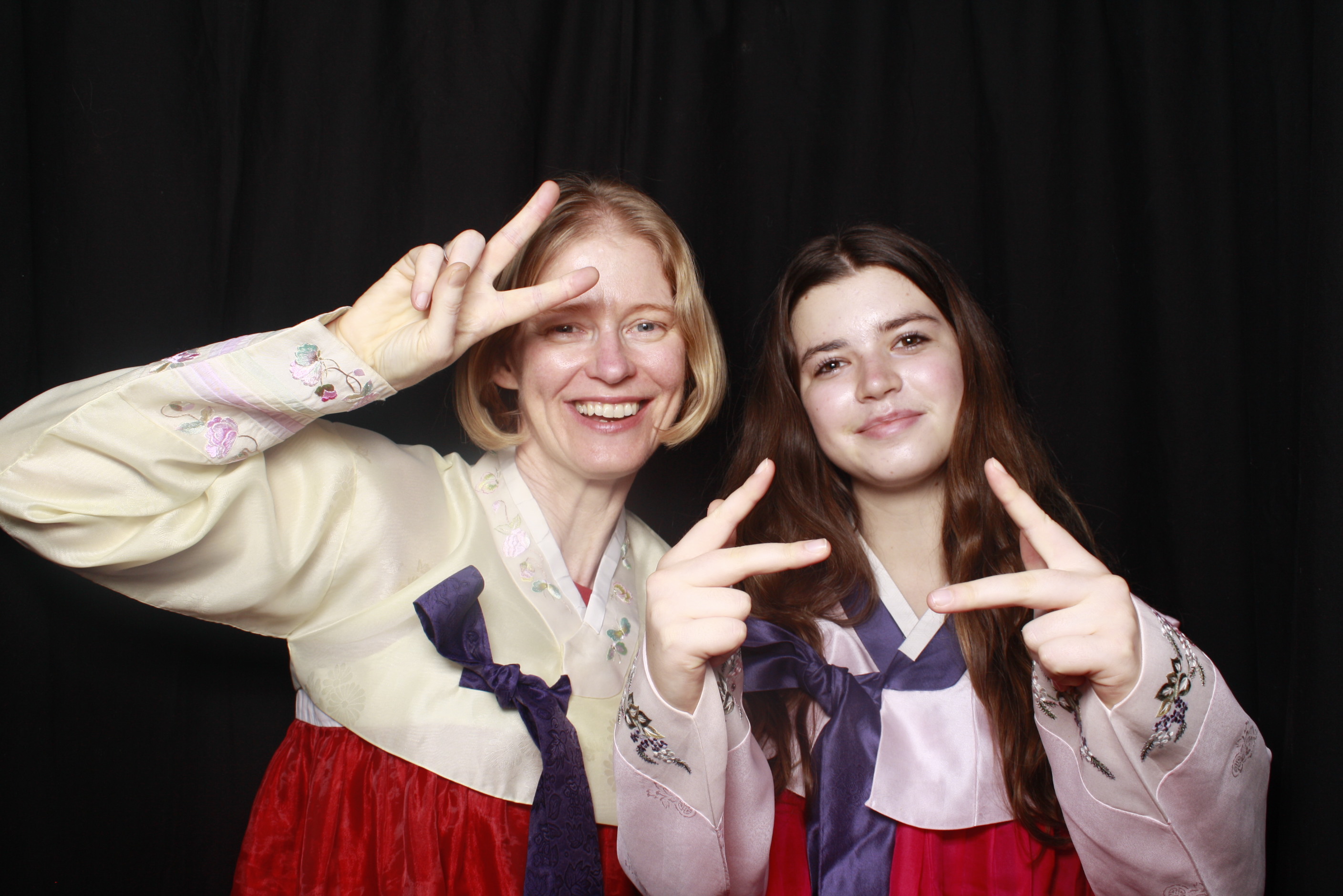 K-Culture Festival 2025 - Booth 1 | View more photos from the event at wgtngallery.classicphotobooths.co.nz/u/wgtncpbgallery/K-Culture-Festival-2025-Booth-1