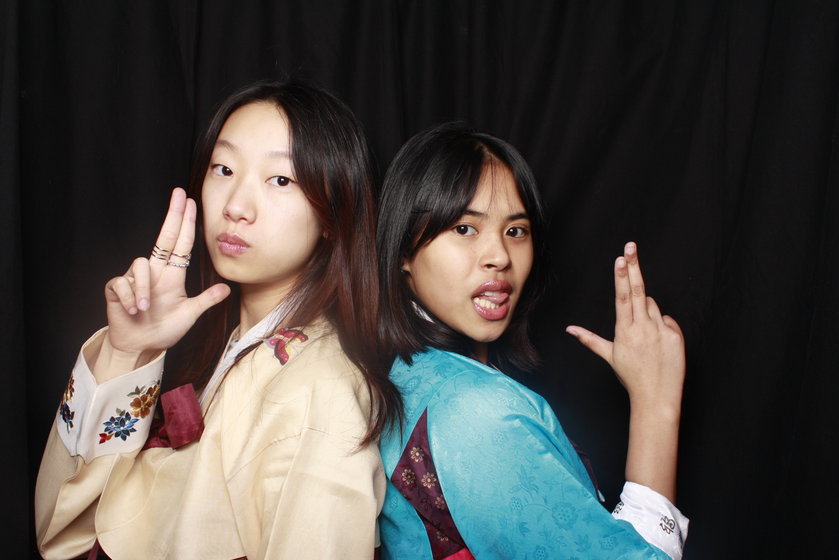 K-Culture Festival 2025 - Booth 1 | View more photos from the event at wgtngallery.classicphotobooths.co.nz/u/wgtncpbgallery/K-Culture-Festival-2025-Booth-1