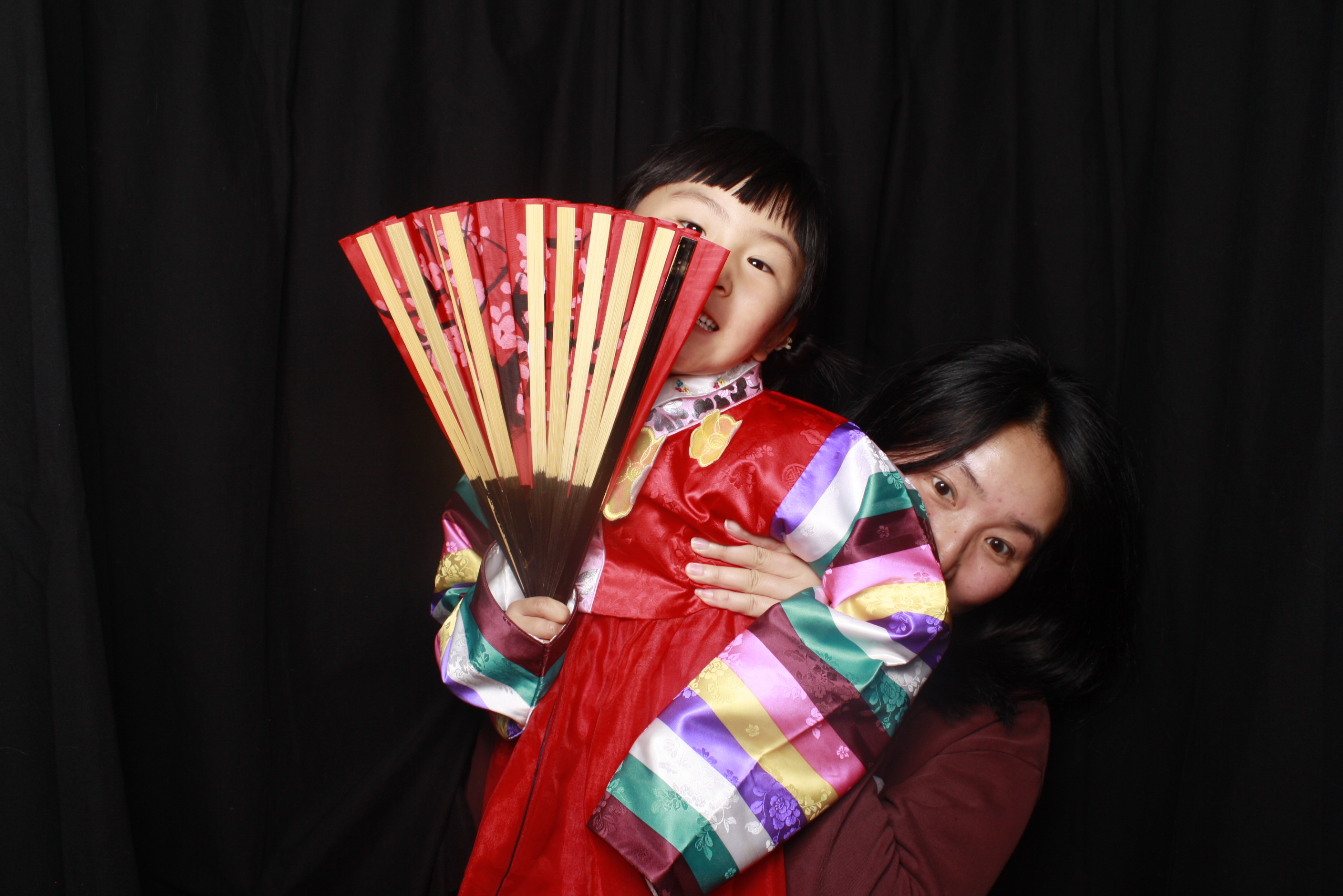 K-Culture Festival 2025 - Booth 1 | View more photos from the event at wgtngallery.classicphotobooths.co.nz/u/wgtncpbgallery/K-Culture-Festival-2025-Booth-1