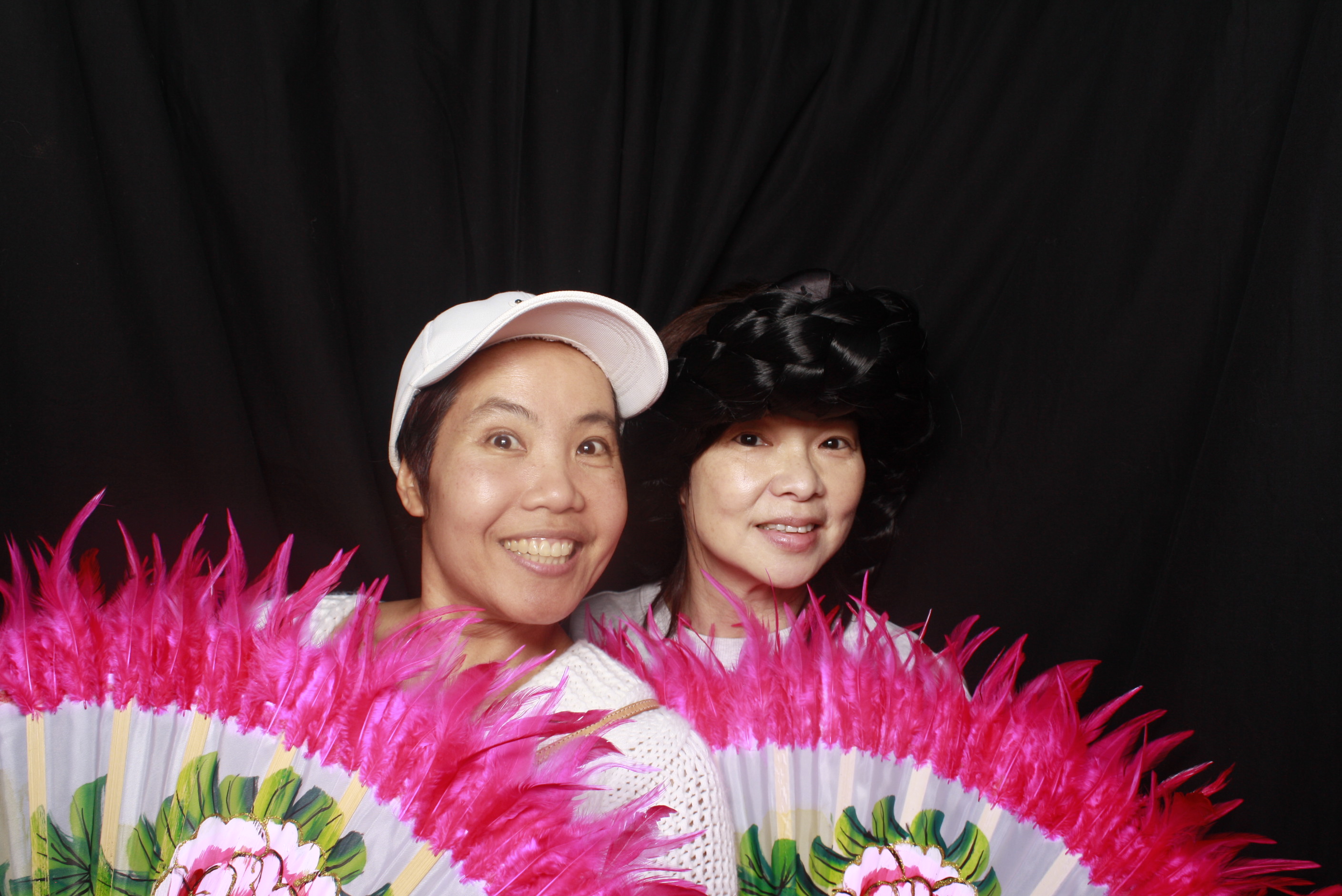 K-Culture Festival 2025 - Booth 1 | View more photos from the event at wgtngallery.classicphotobooths.co.nz/u/wgtncpbgallery/K-Culture-Festival-2025-Booth-1