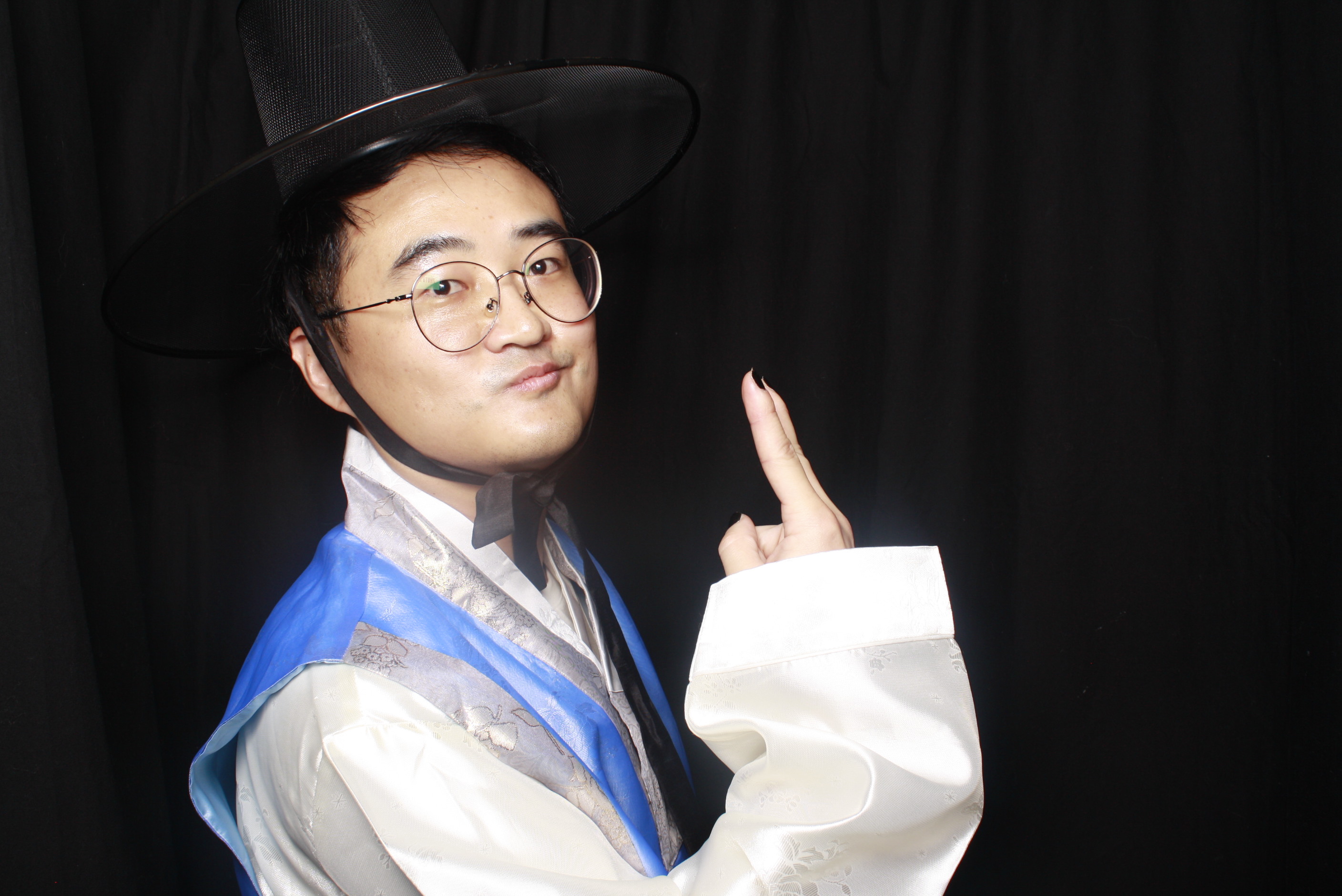 K-Culture Festival 2025 - Booth 1 | View more photos from the event at wgtngallery.classicphotobooths.co.nz/u/wgtncpbgallery/K-Culture-Festival-2025-Booth-1