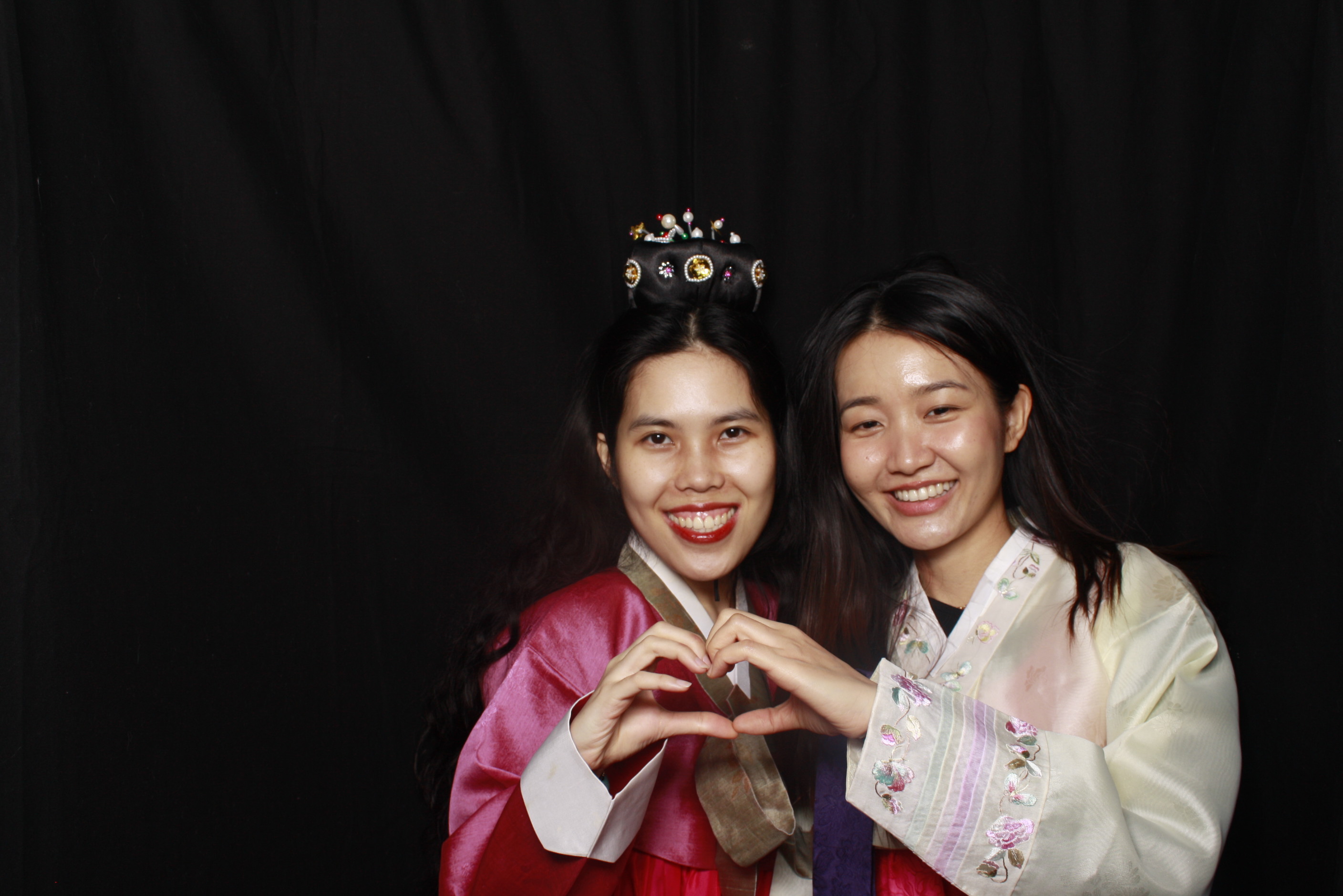 K-Culture Festival 2025 - Booth 1 | View more photos from the event at wgtngallery.classicphotobooths.co.nz/u/wgtncpbgallery/K-Culture-Festival-2025-Booth-1